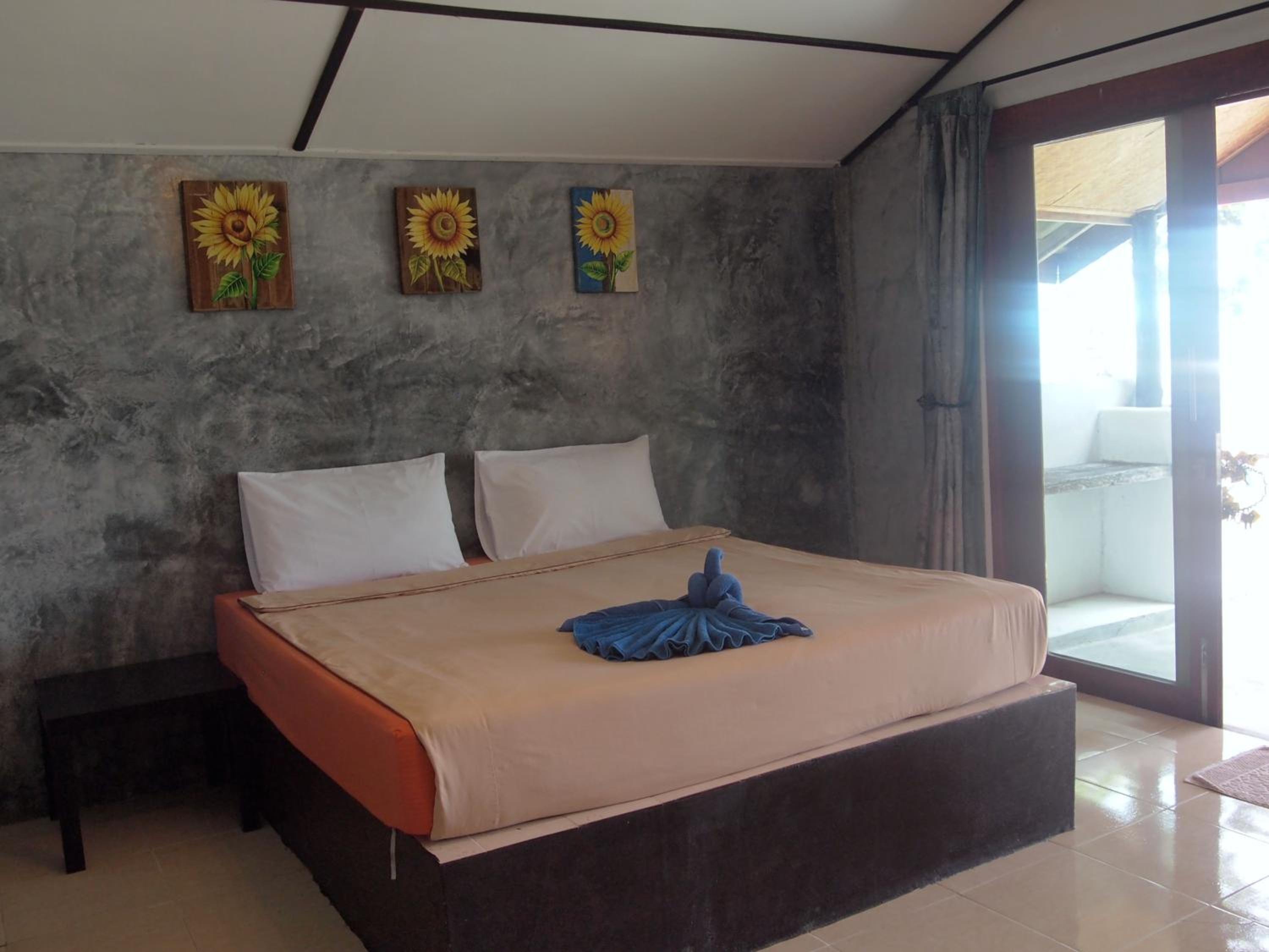 The Cosy Koh Phangan and Restaurant