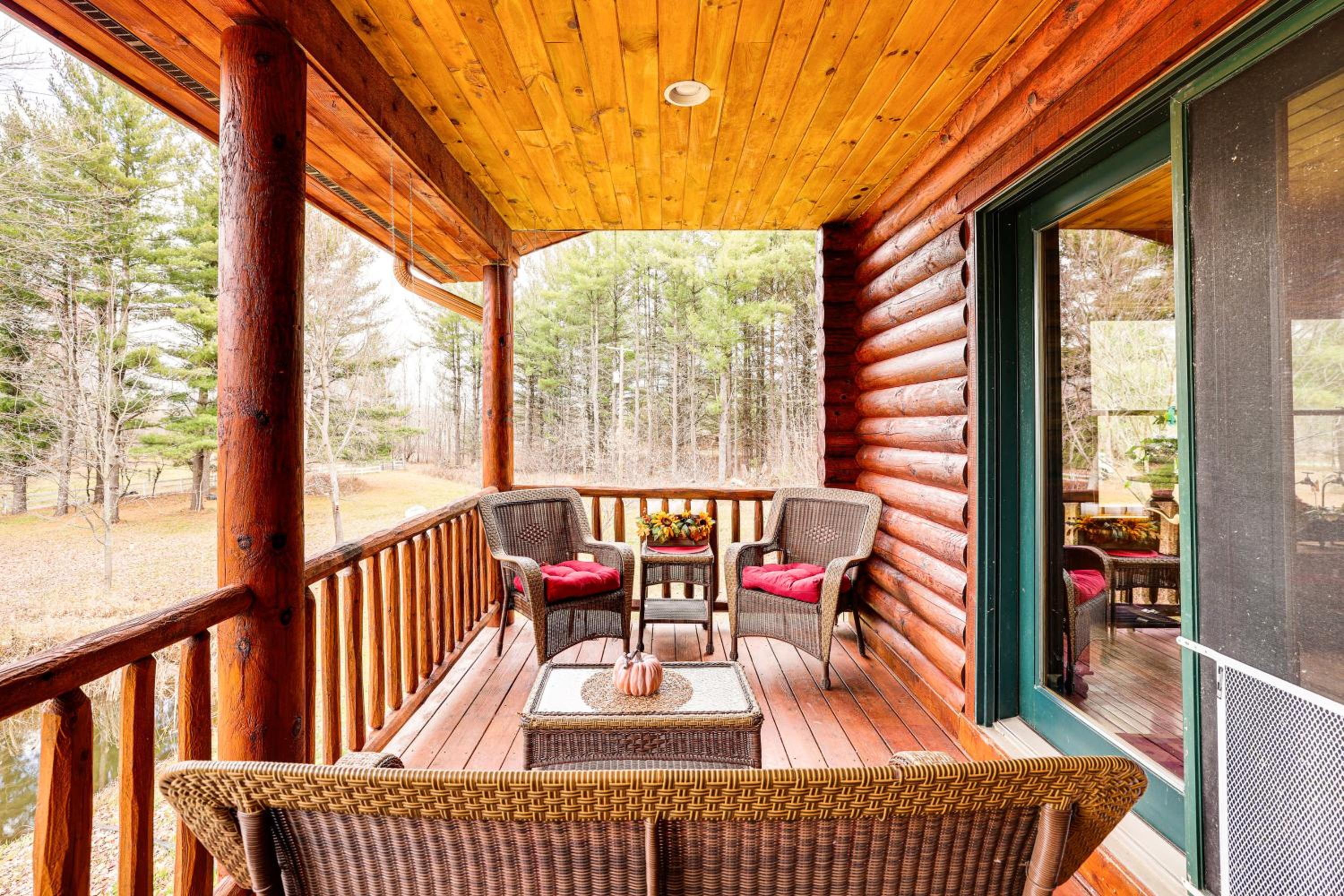Spacious Log Home with 13 Acres, Ponds and Fire Pit!