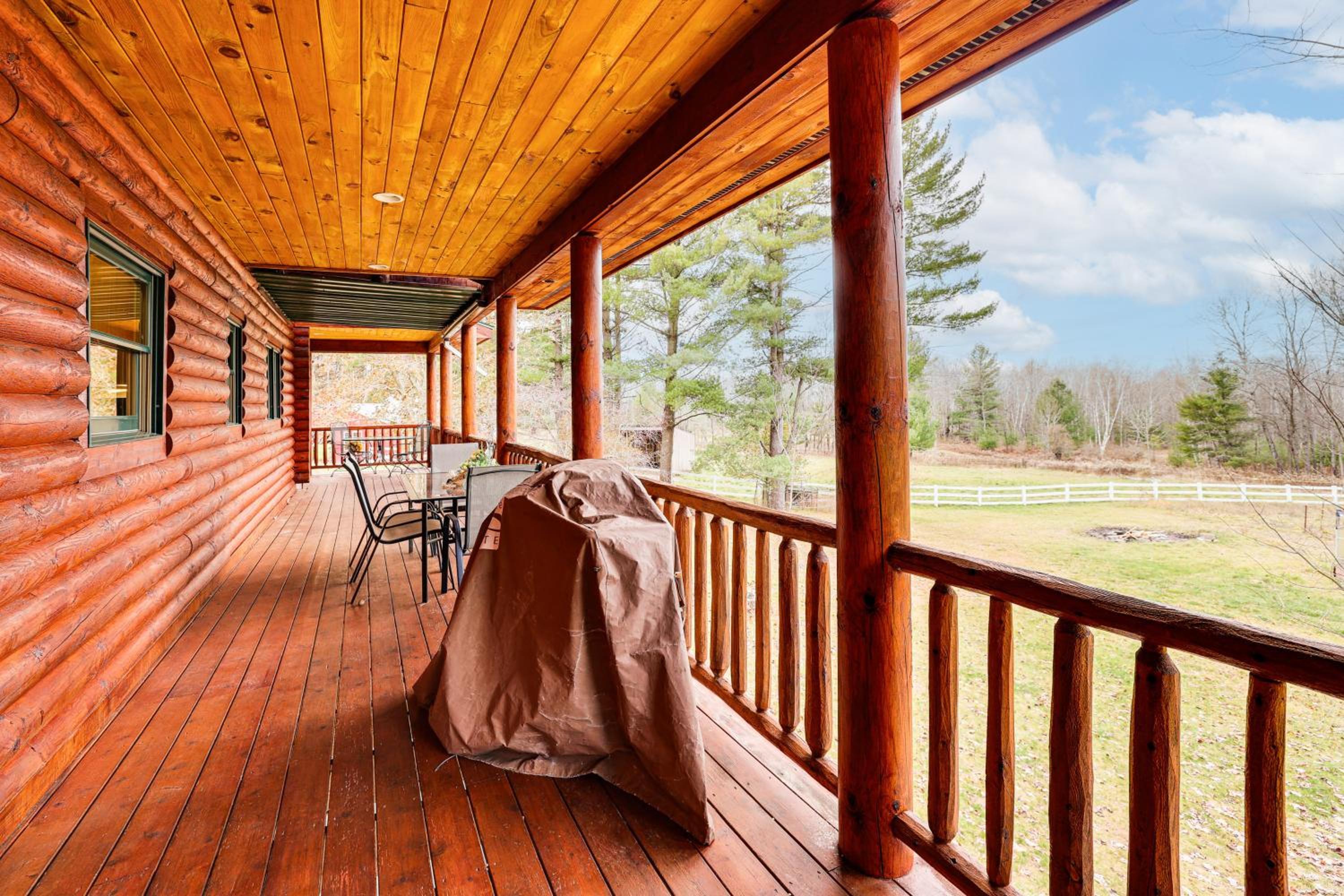 Spacious Log Home with 13 Acres, Ponds and Fire Pit!