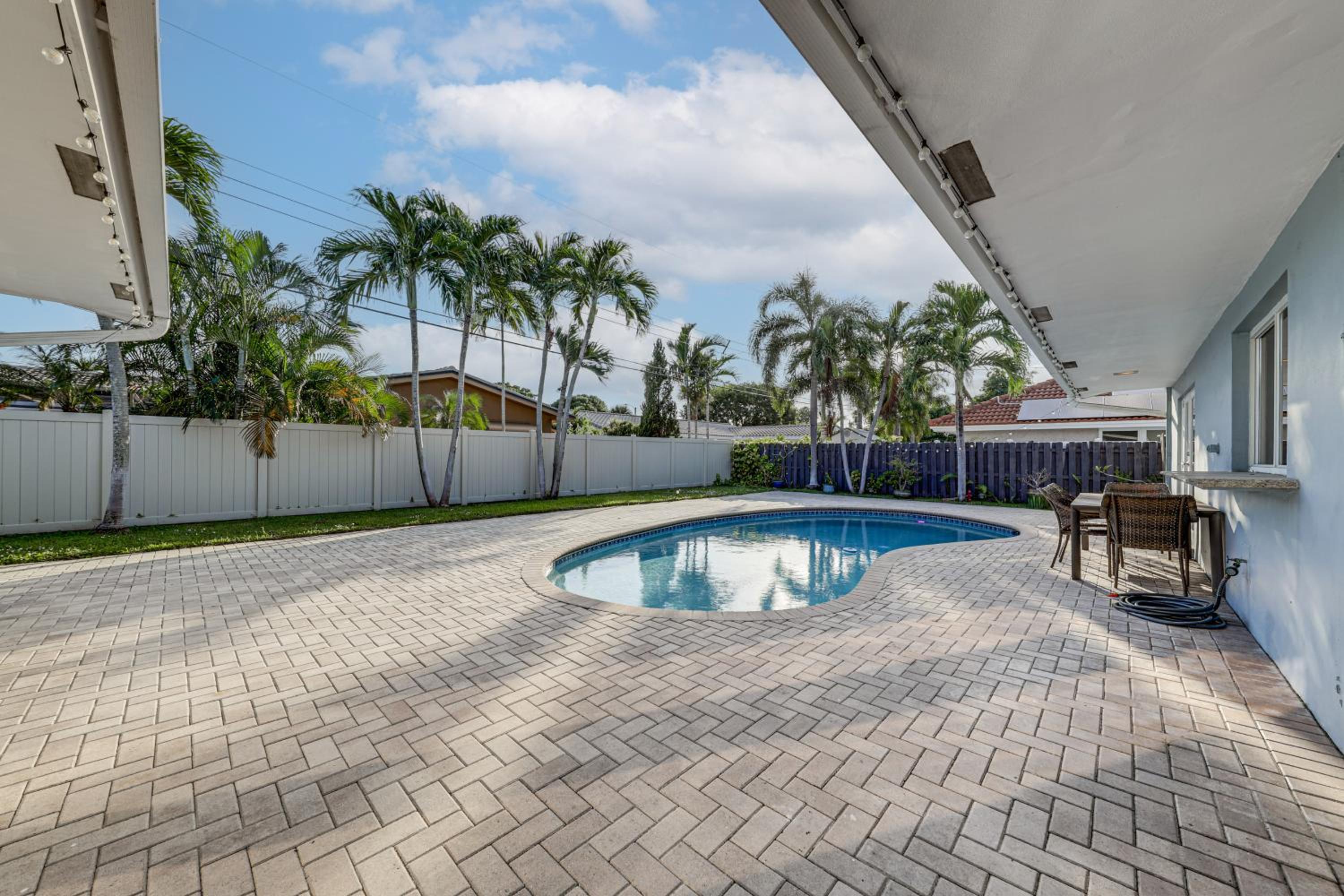 3 Mi to Beach! Poolside Escape in Fort Lauderdale