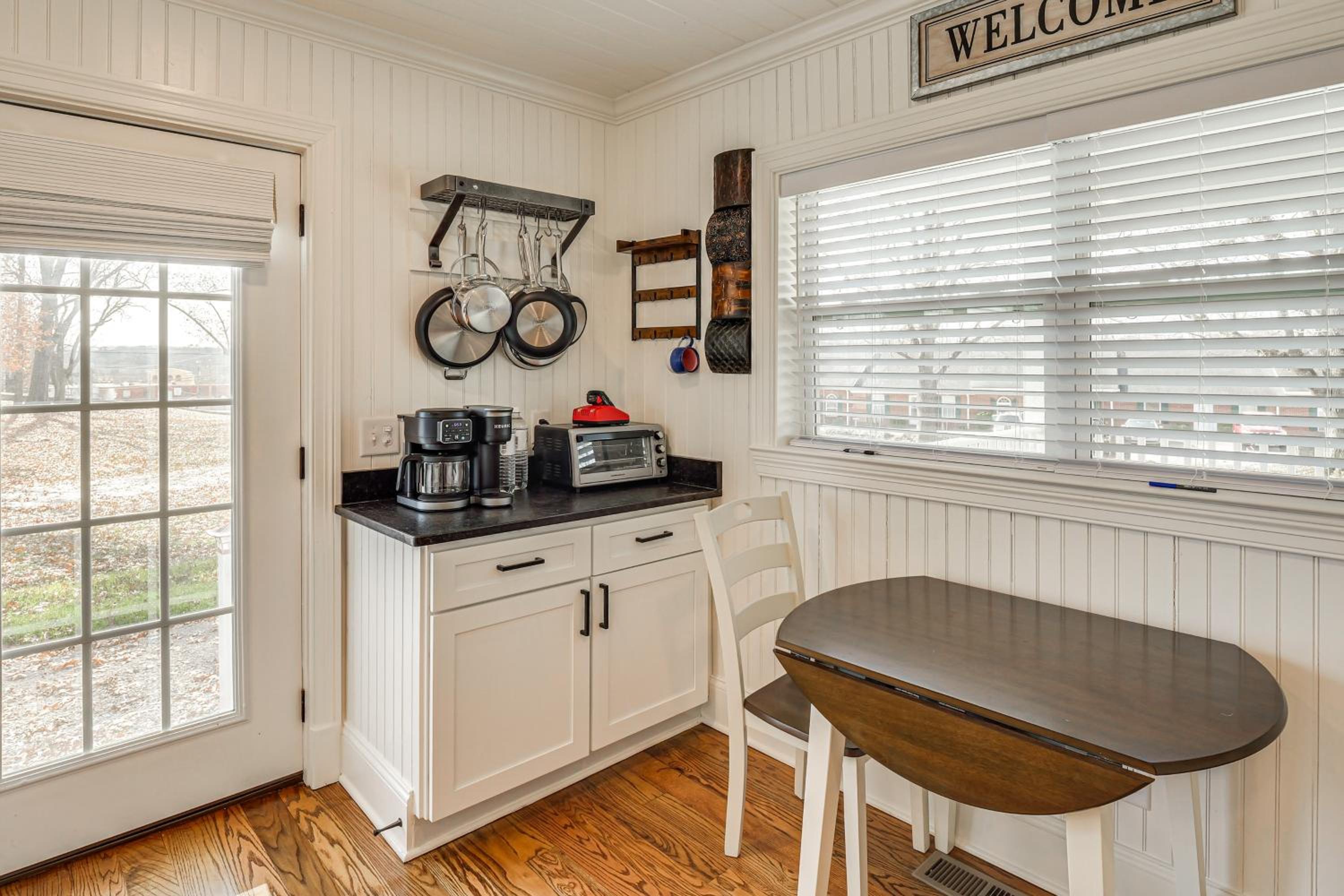 1 Block to Dtwn Lewisburg! Quiet Home with Decks