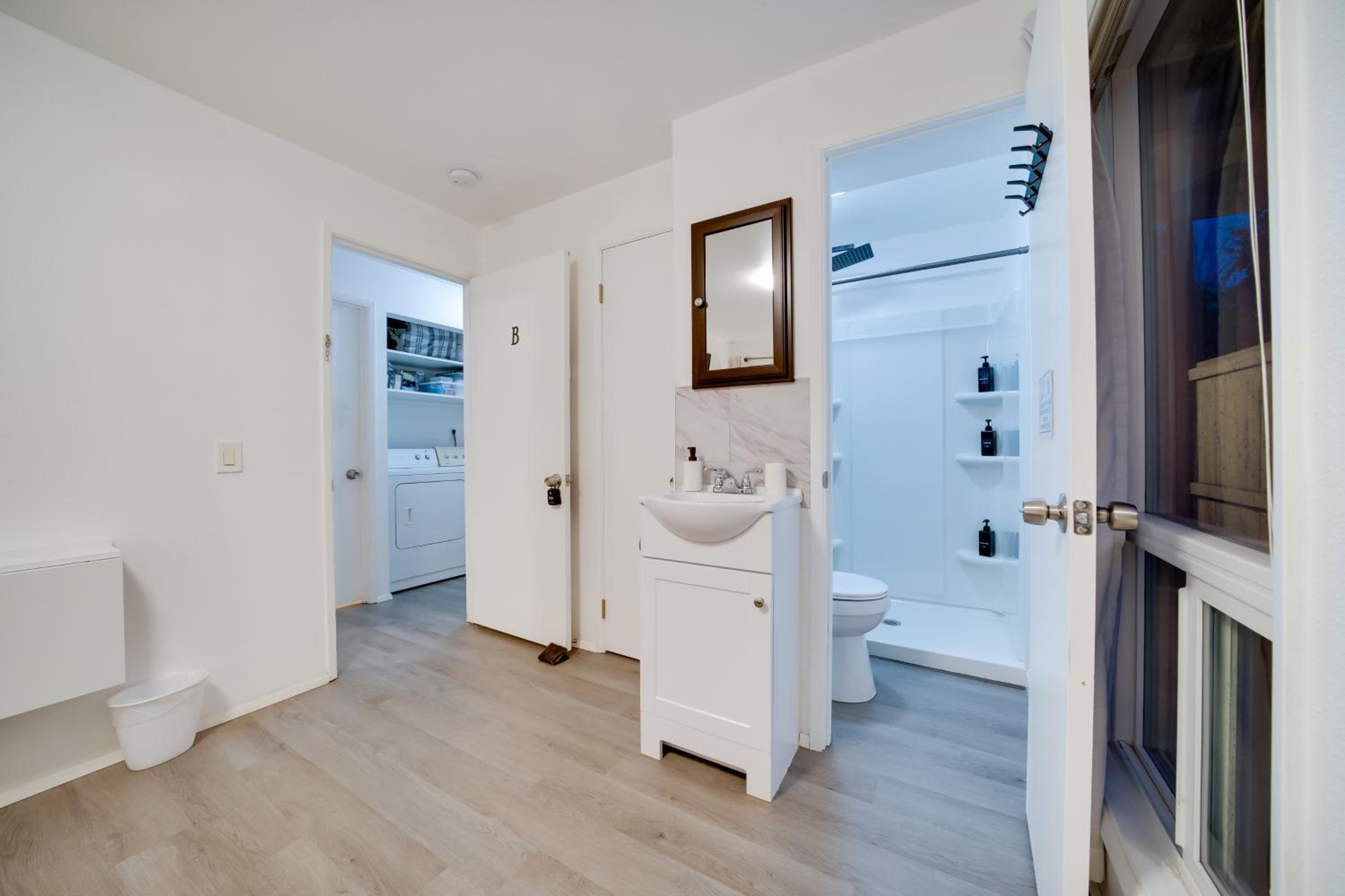 Near Tech Hub and Transit Central Bellevue Home