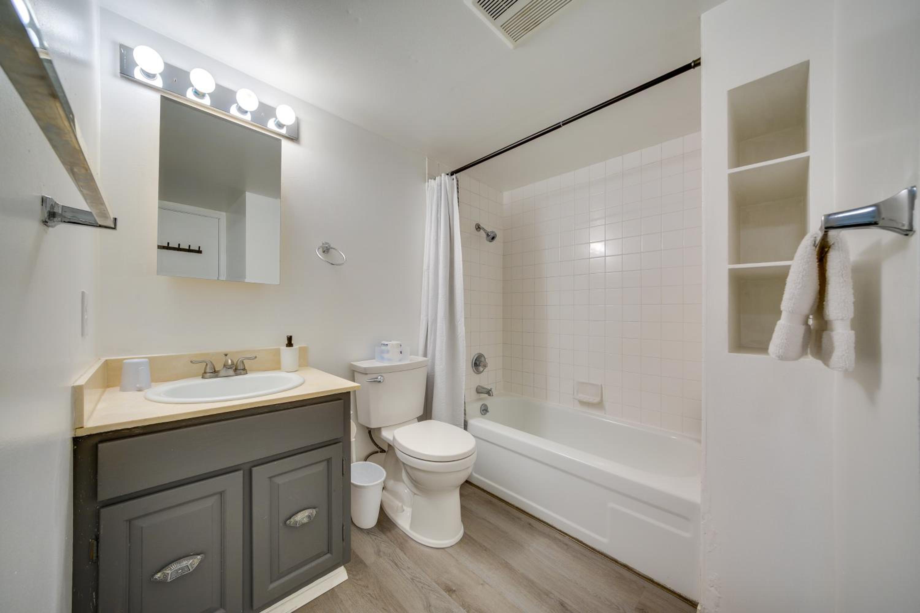 Near Tech Hub and Transit Central Bellevue Home
