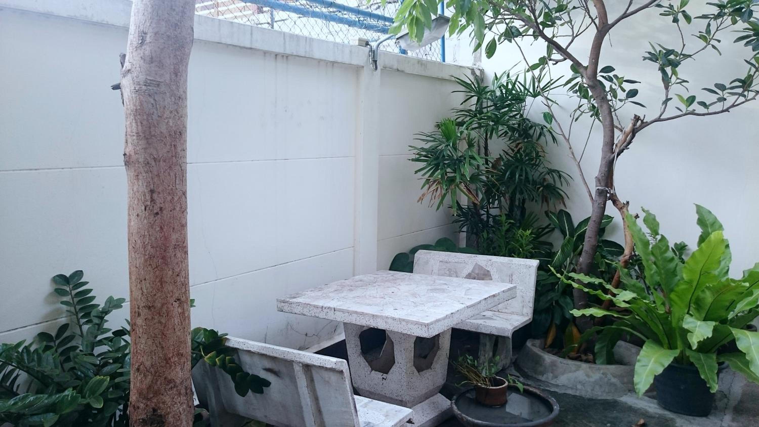 J.Residence