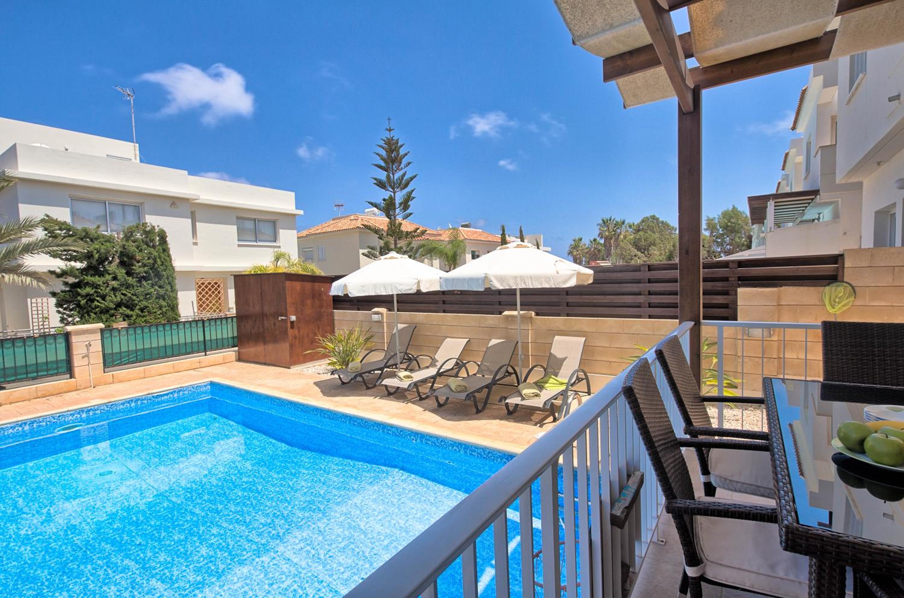 myExclusiveVilla 683 view 5
