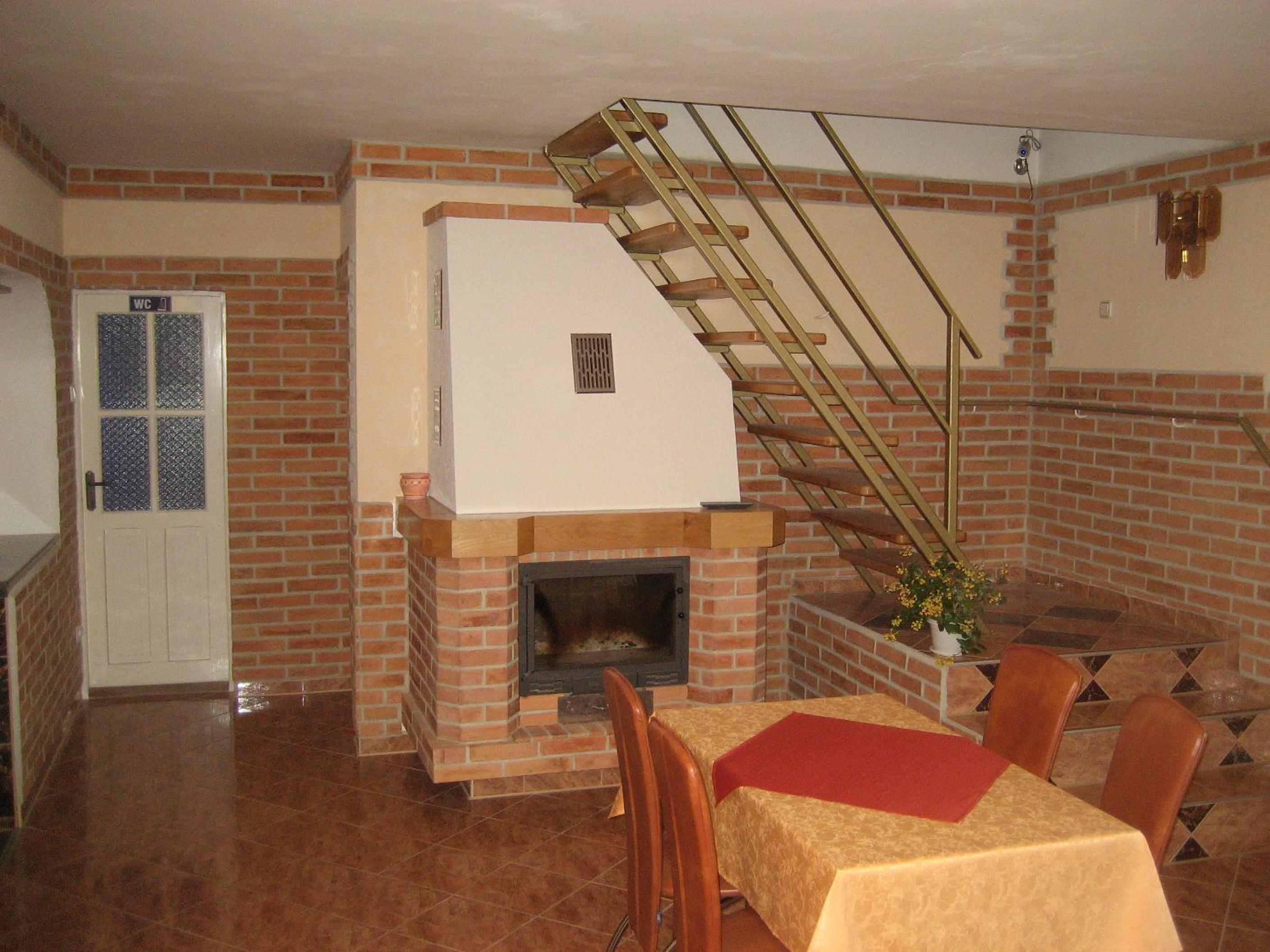 Photo 48