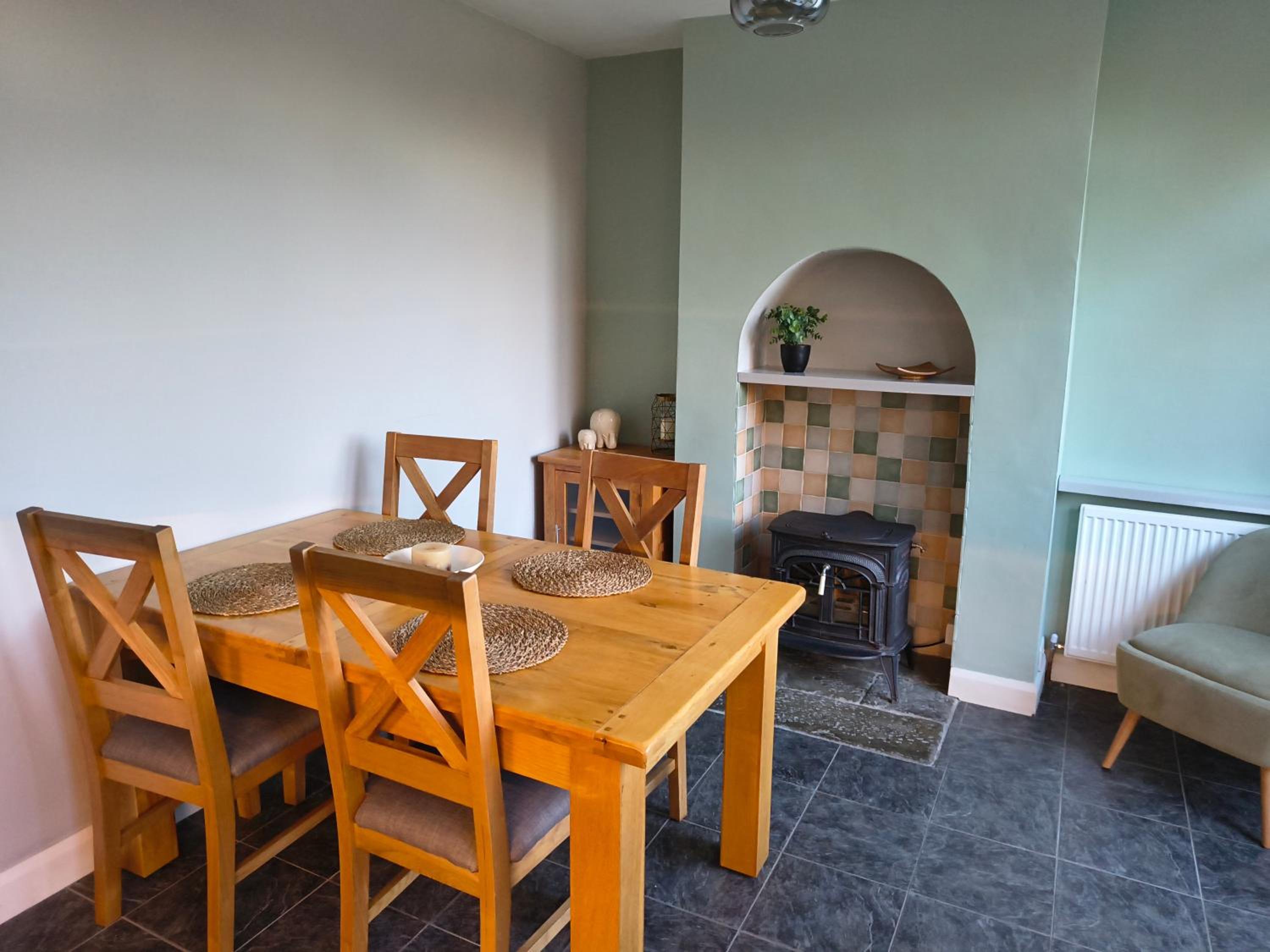 Parkdale-2 Bedroom House in Sheldon Birmingham