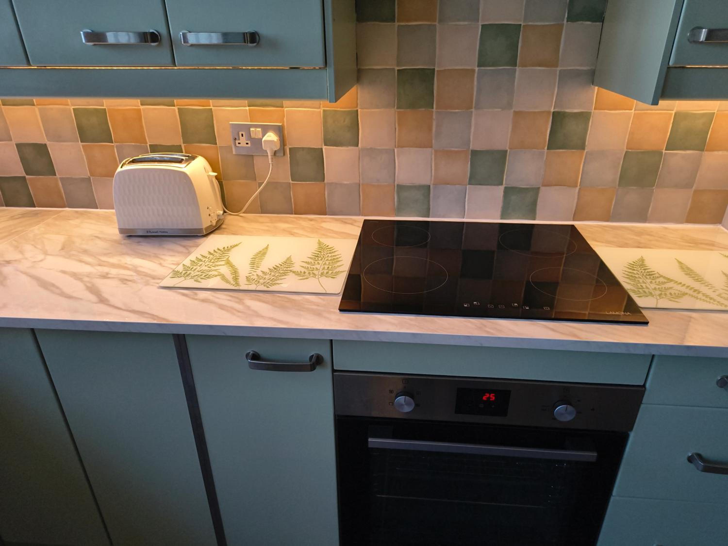 Parkdale-2 Bedroom House in Sheldon Birmingham