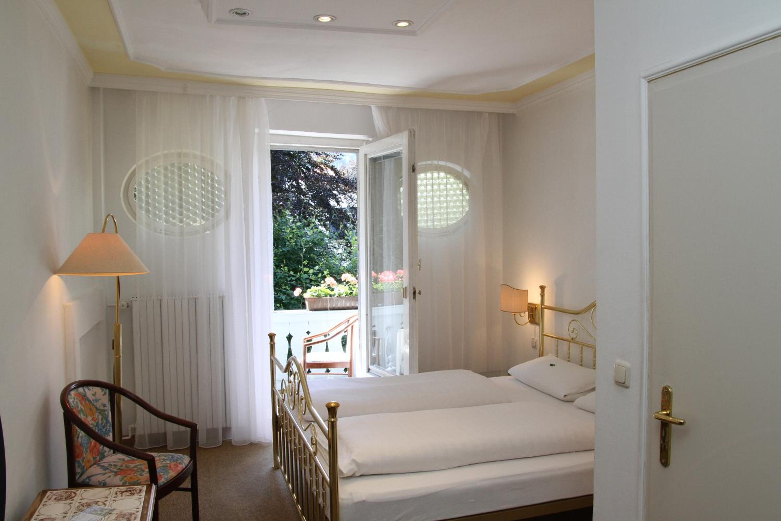 Romantic-Pension Albrecht - Villa next to UNESCO World Heritage - since 1901