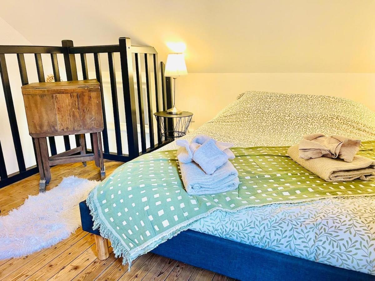 La Petite Maison Solognote, au pied du Château