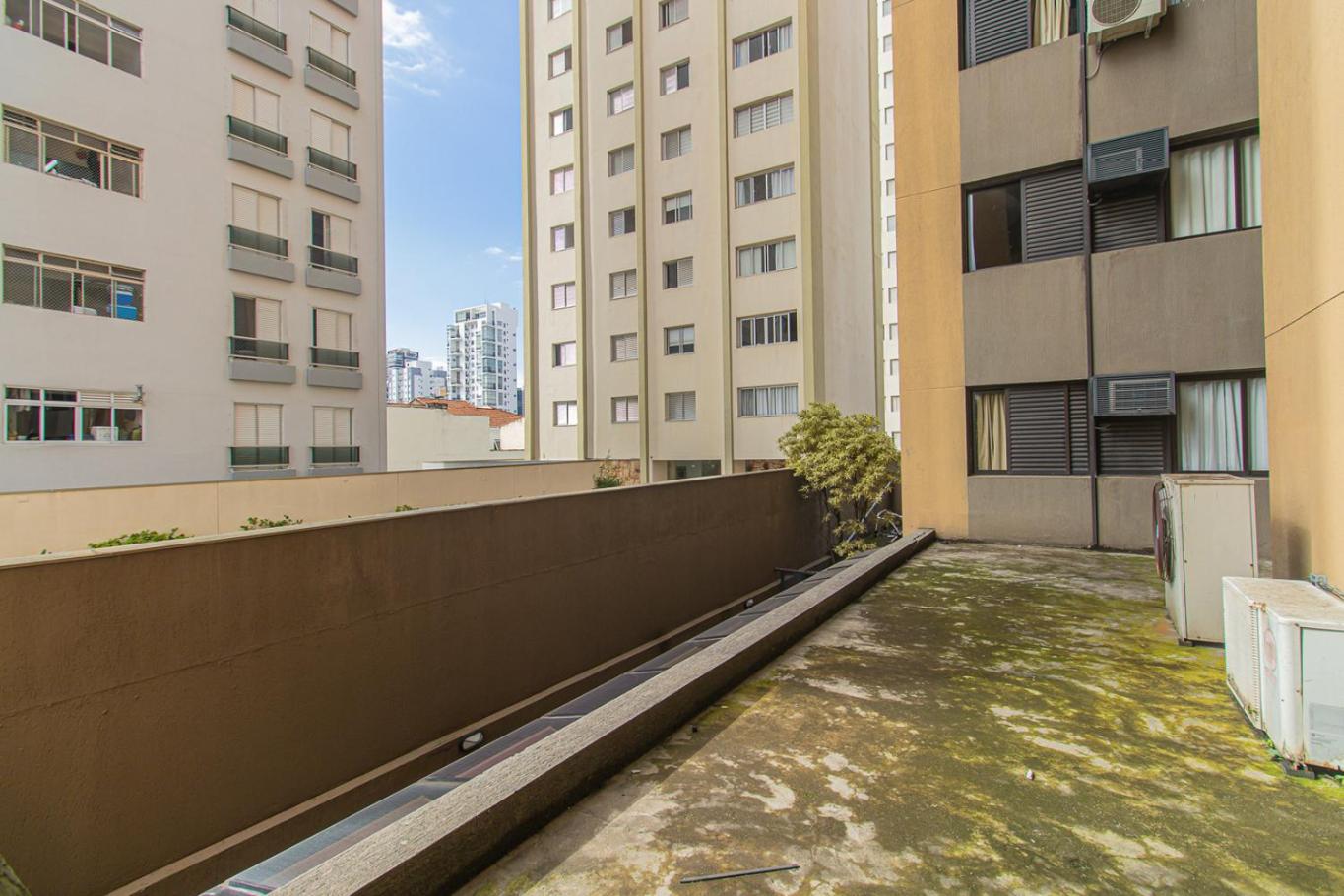 Flat no Brooklin com Academia e Estacionamento