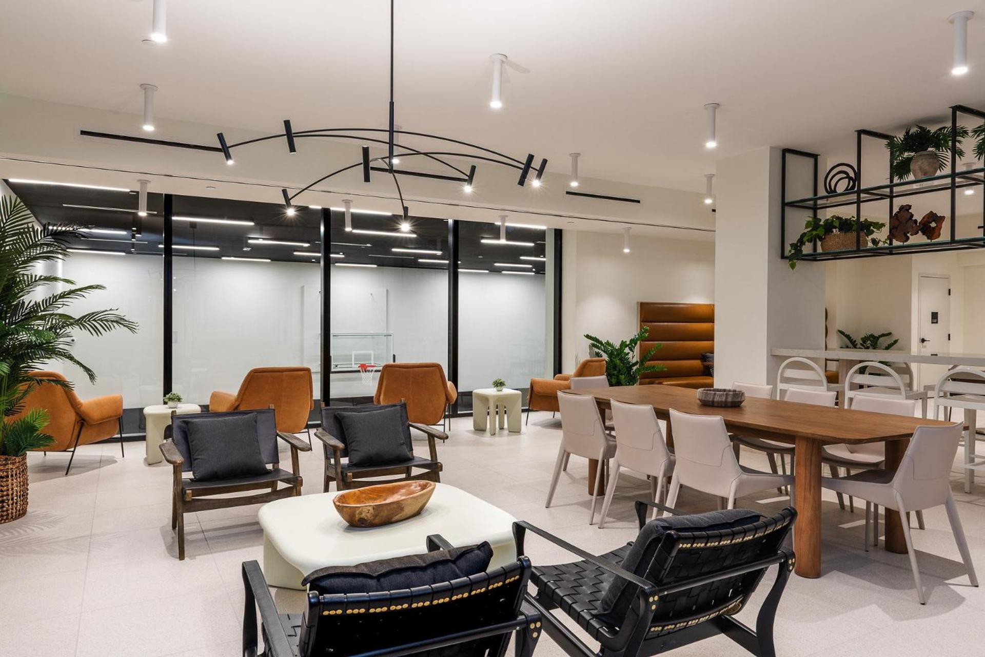 Nomada Residences - District 225
