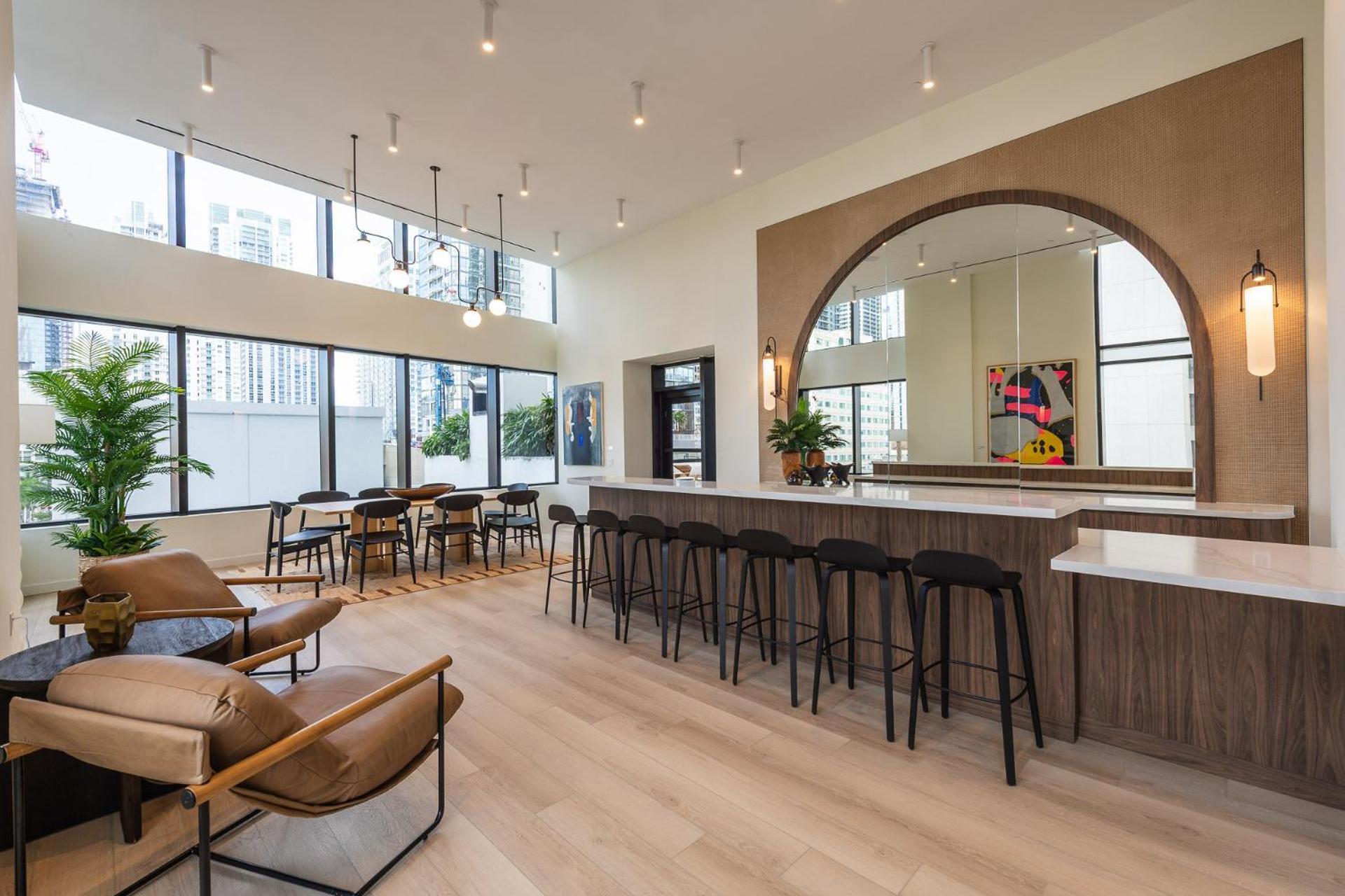 Nomada Residences - District 225