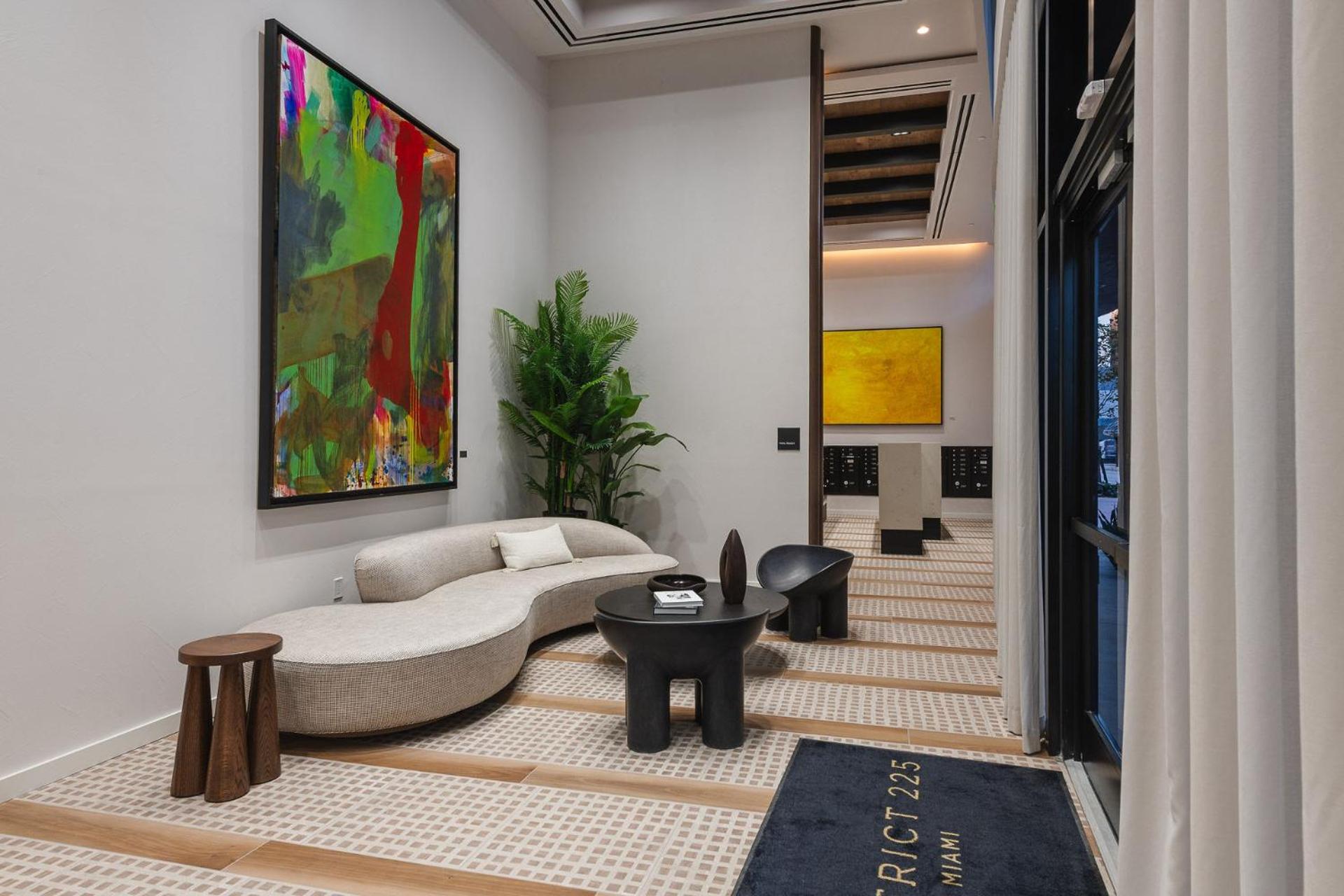 Nomada Residences - District 225
