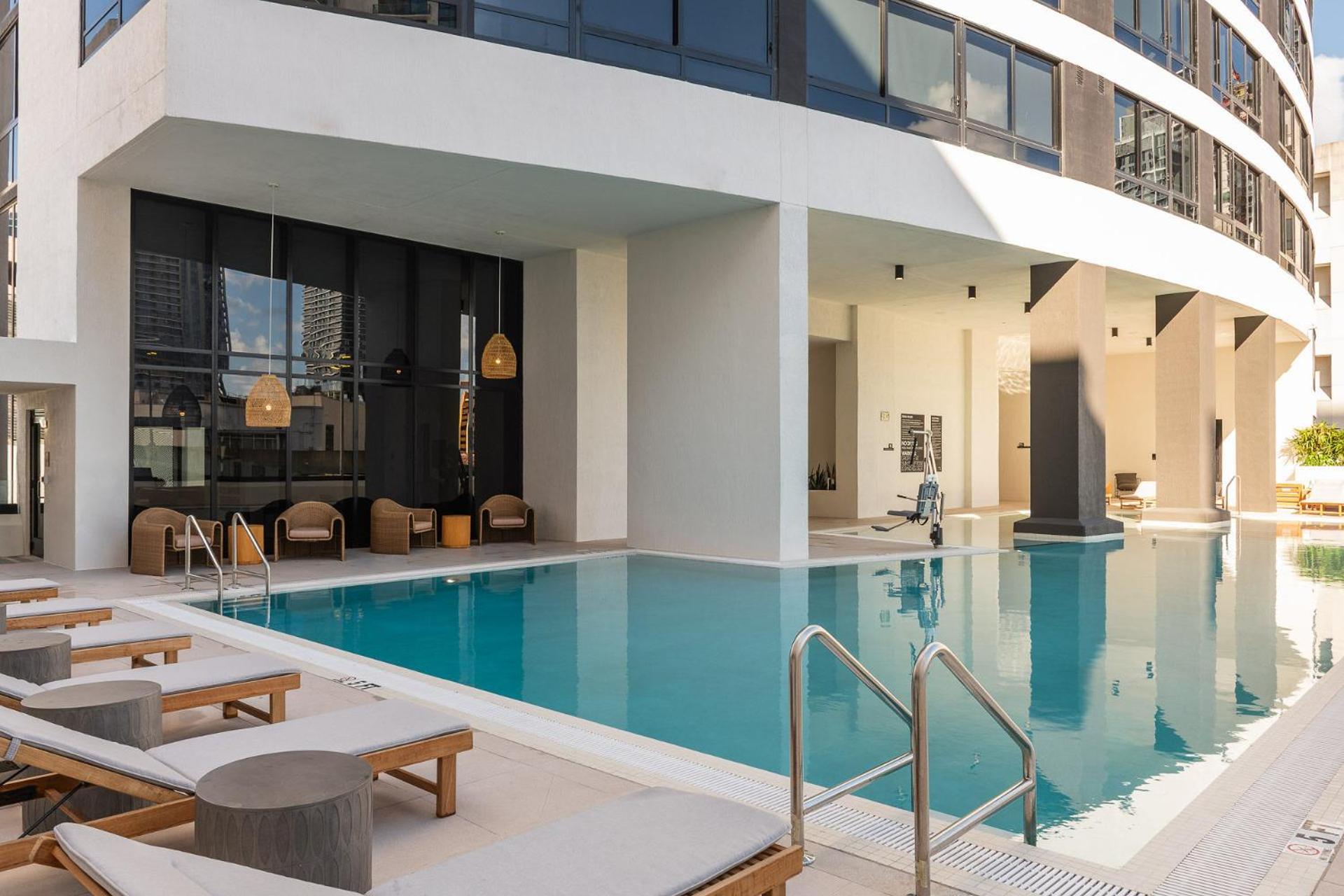 Nomada Residences - District 225