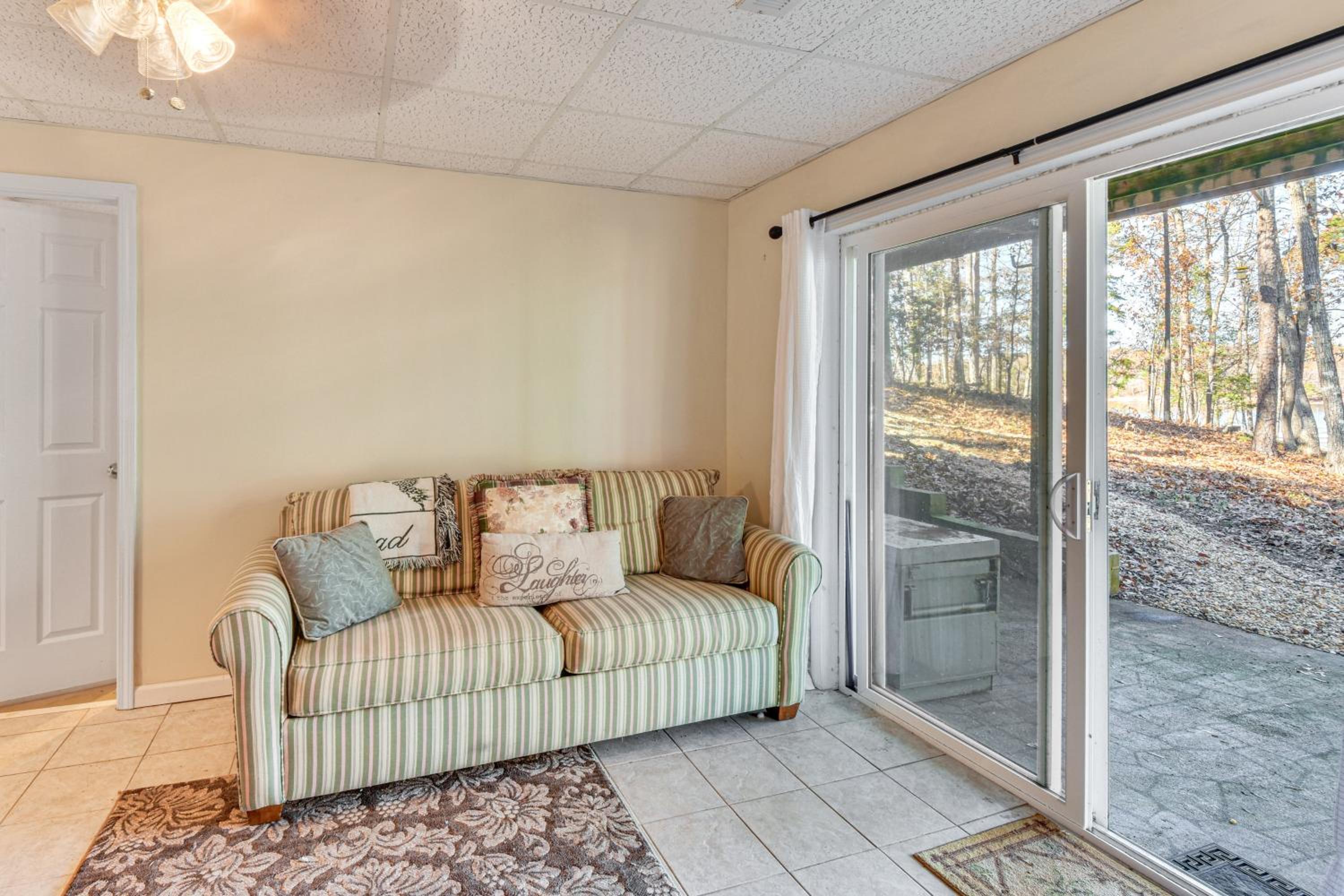 Private Lakefront Home with Views and Dock in Hartwell