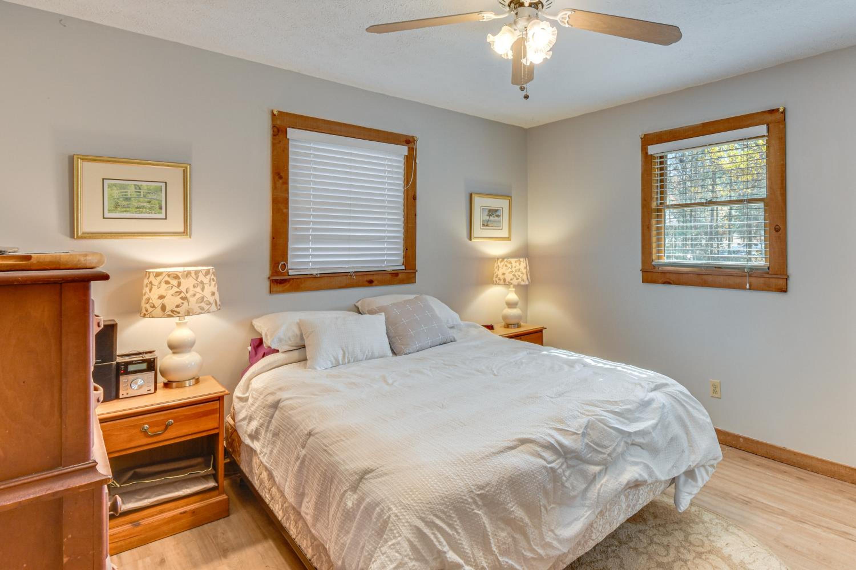 Private Lakefront Home with Views and Dock in Hartwell