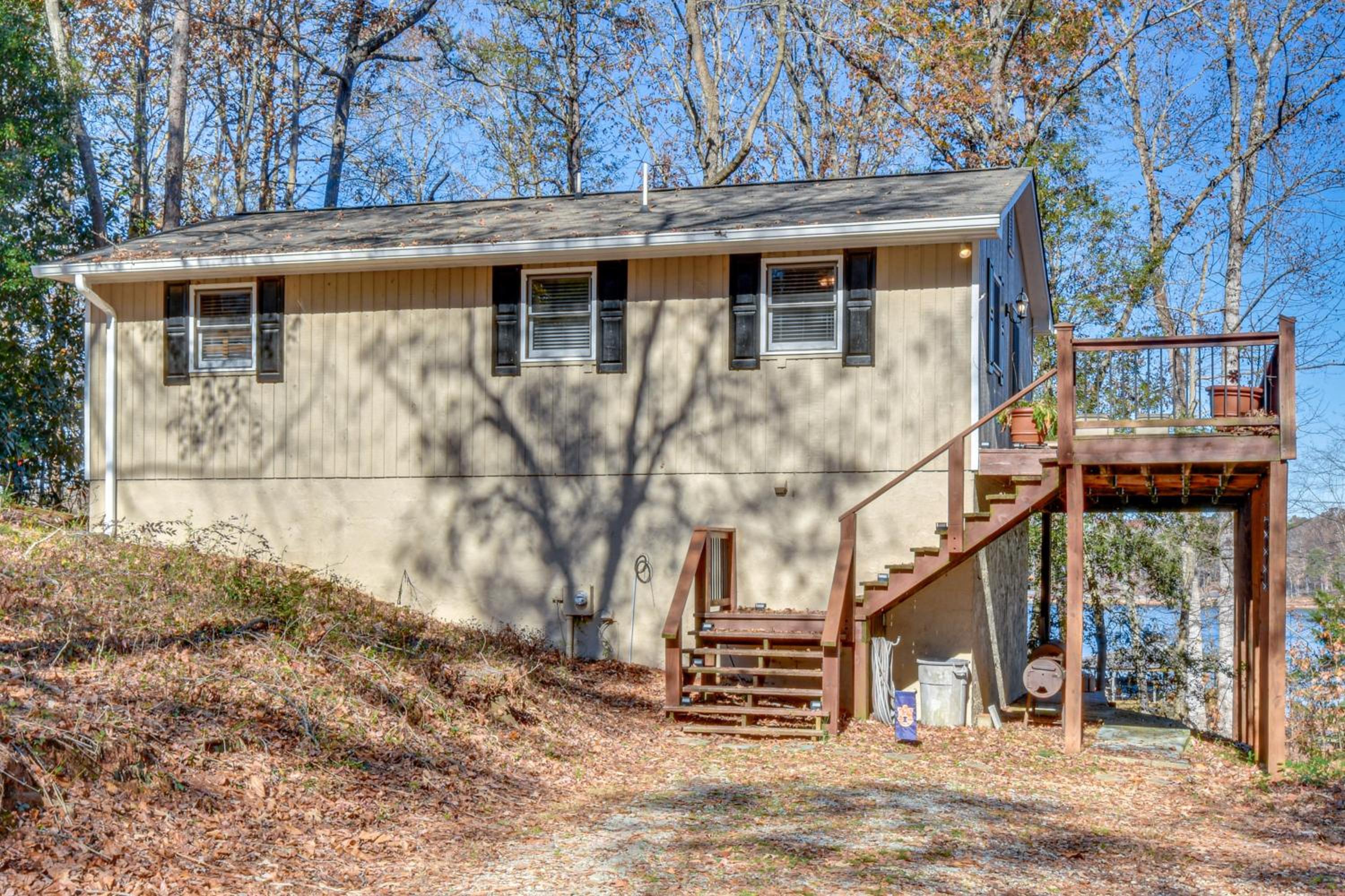 Private Lakefront Home with Views and Dock in Hartwell