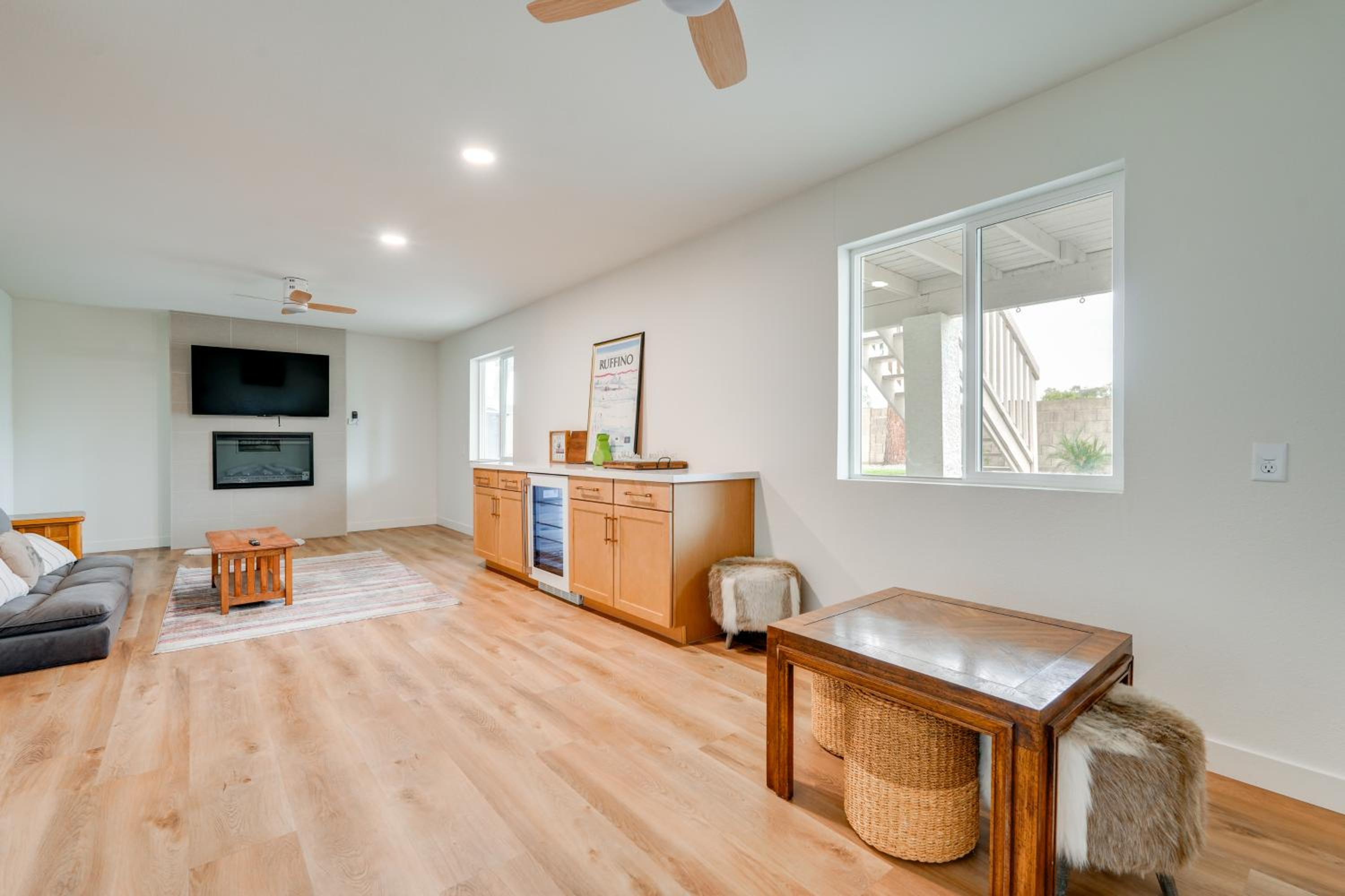 2 Mi to Dtwn Gorgeous Gilbert Gem with Private Yard
