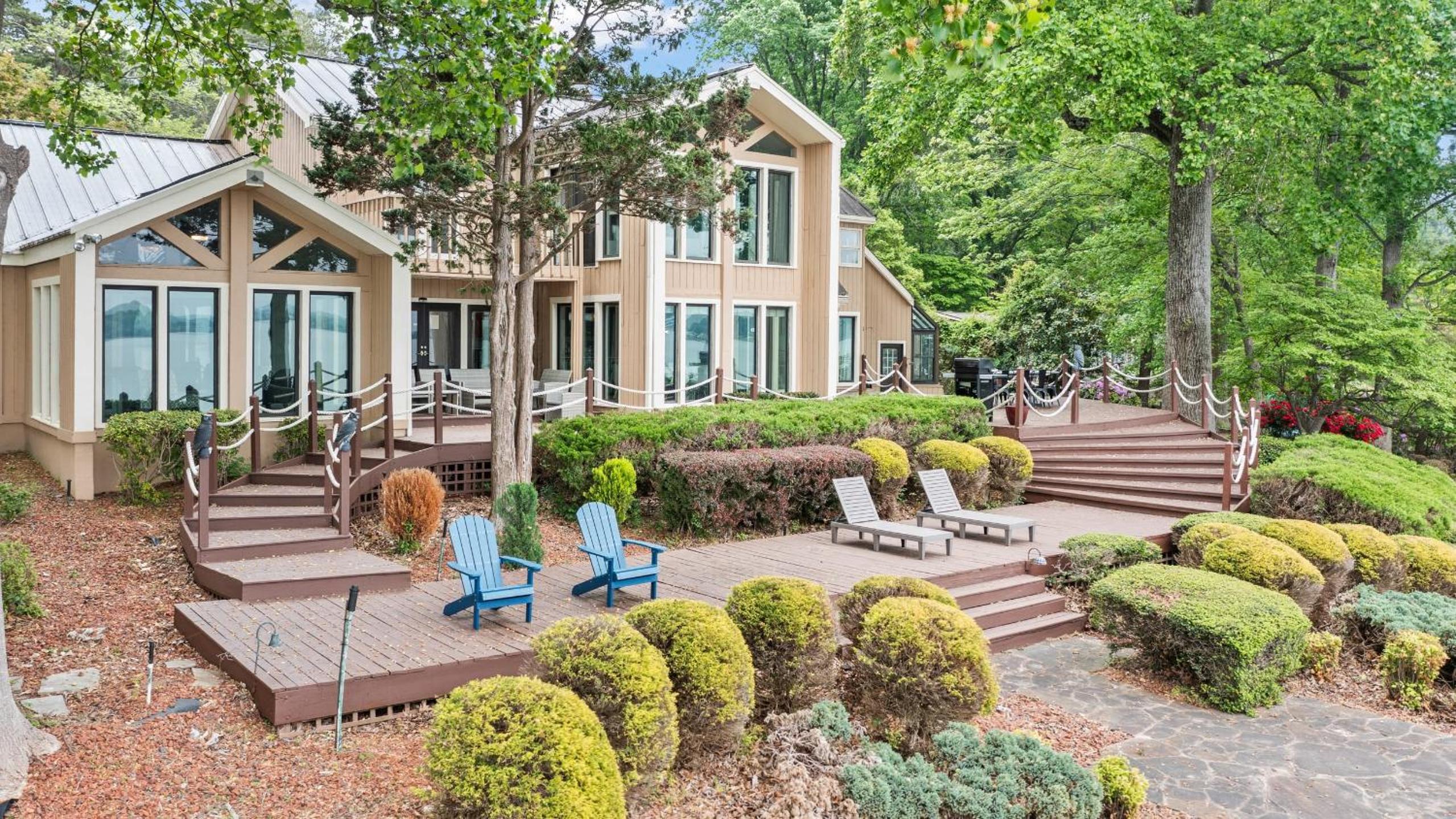 Waterfront Stay w Canoes Deck Game Room Lake Views Near Mooresville Renwick Cove by AvantStay