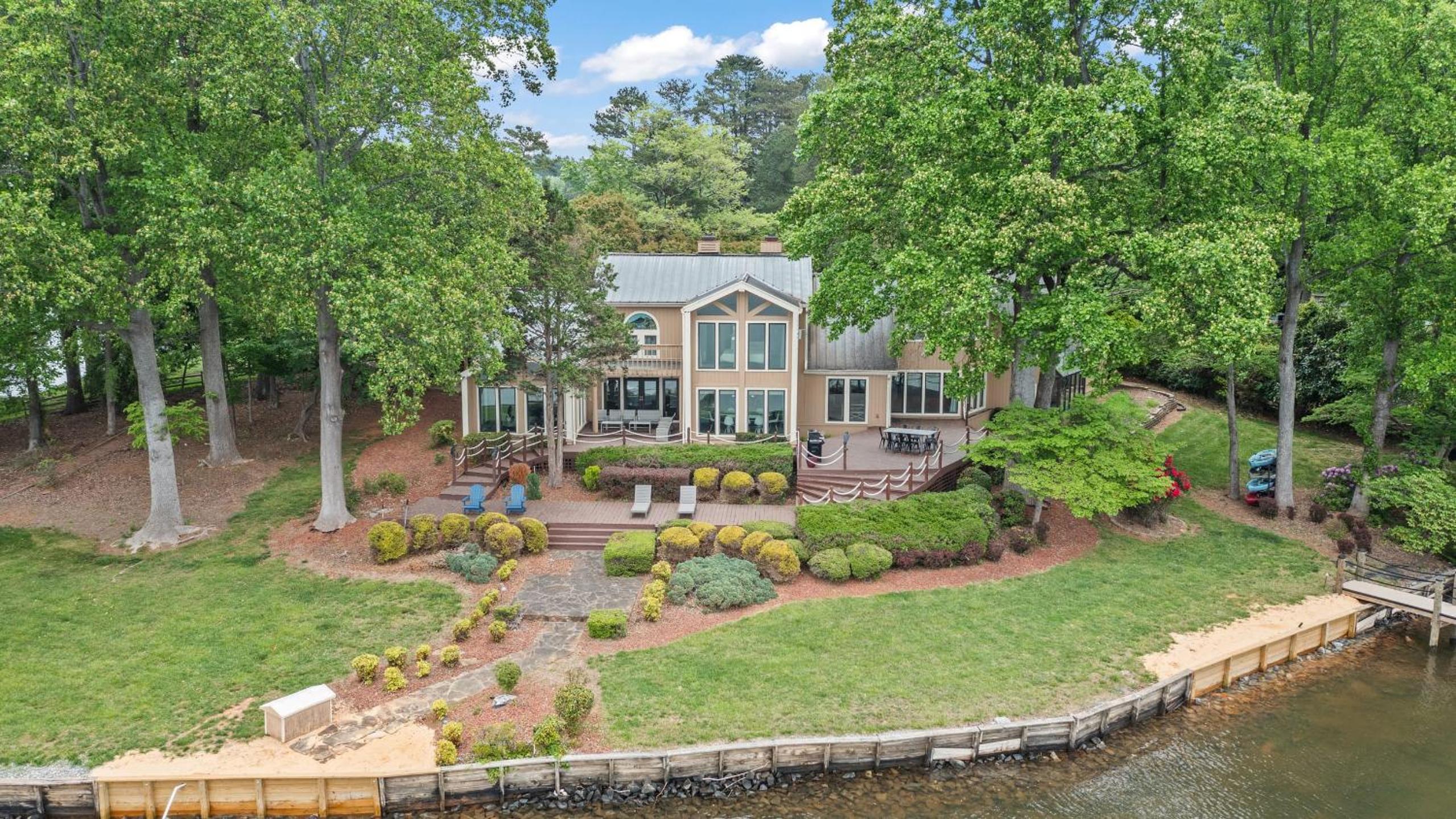 Waterfront Stay w Canoes Deck Game Room Lake Views Near Mooresville Renwick Cove by AvantStay
