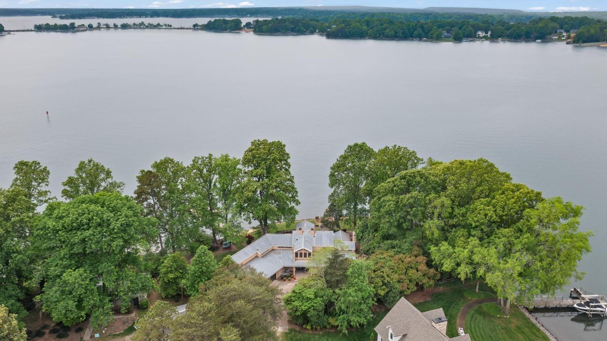 Waterfront Stay w Canoes Deck Game Room Lake Views Near Mooresville Renwick Cove by AvantStay