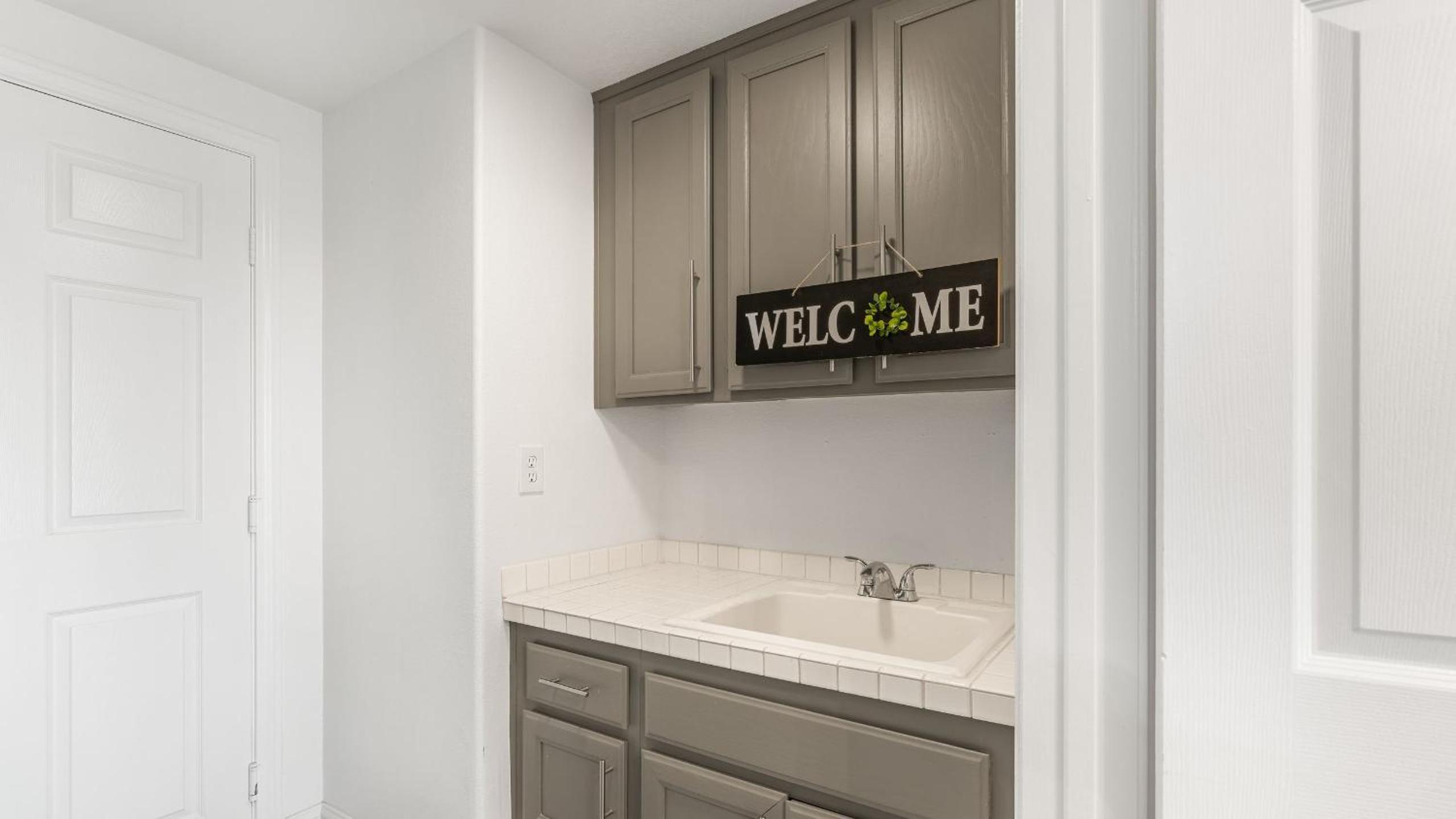Vista del Sol by AvantStay Bright Hilltop Stay Patio Views Premium Kitchen Space for Groups