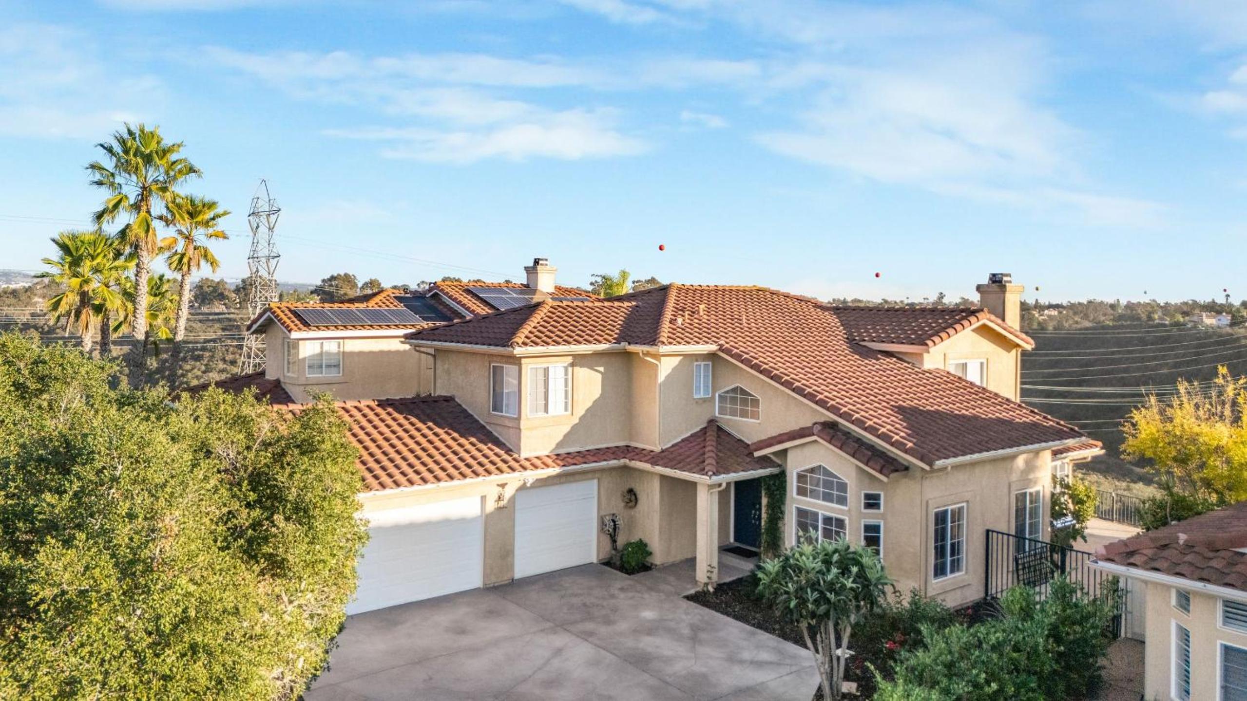Vista del Sol by AvantStay Bright Hilltop Stay Patio Views Premium Kitchen Space for Groups