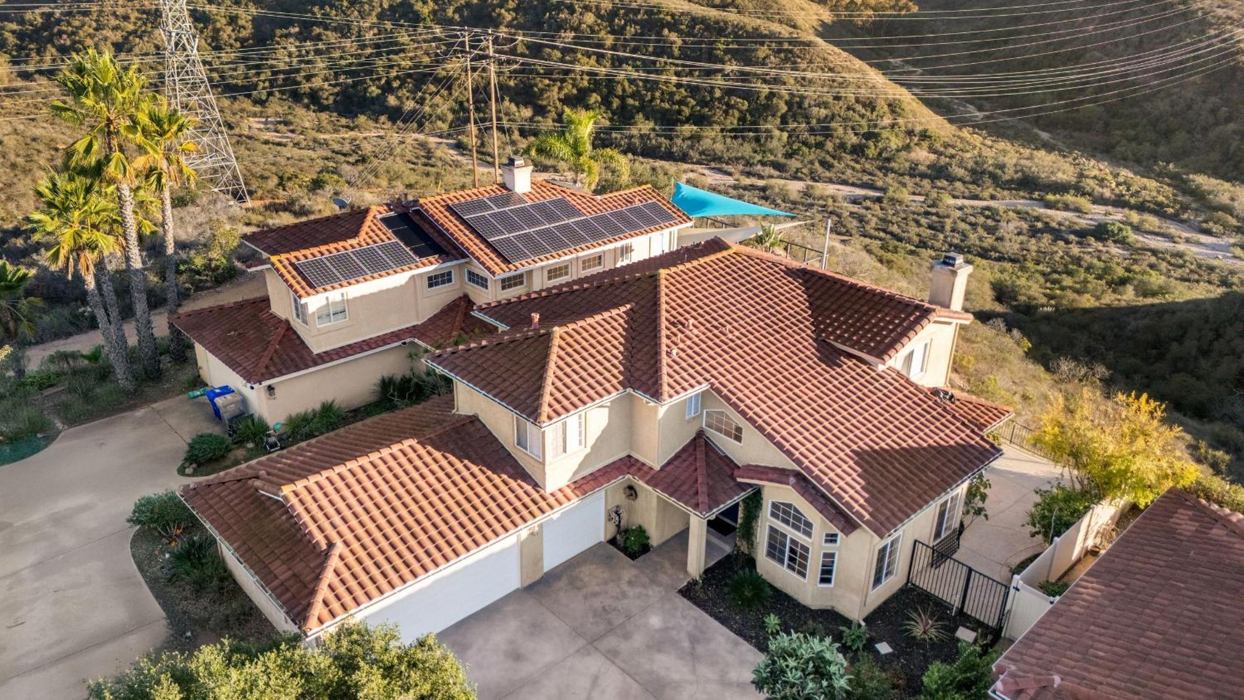 Vista del Sol by AvantStay Bright Hilltop Stay Patio Views Premium Kitchen Space for Groups