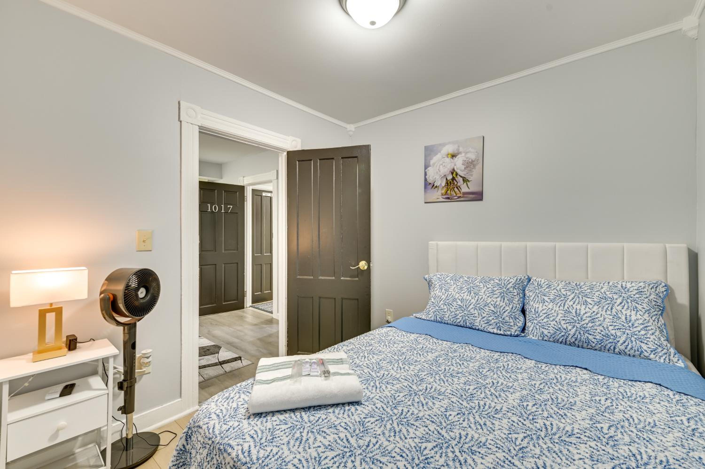 Walk to Local Eats! Updated Schenectady Apartment