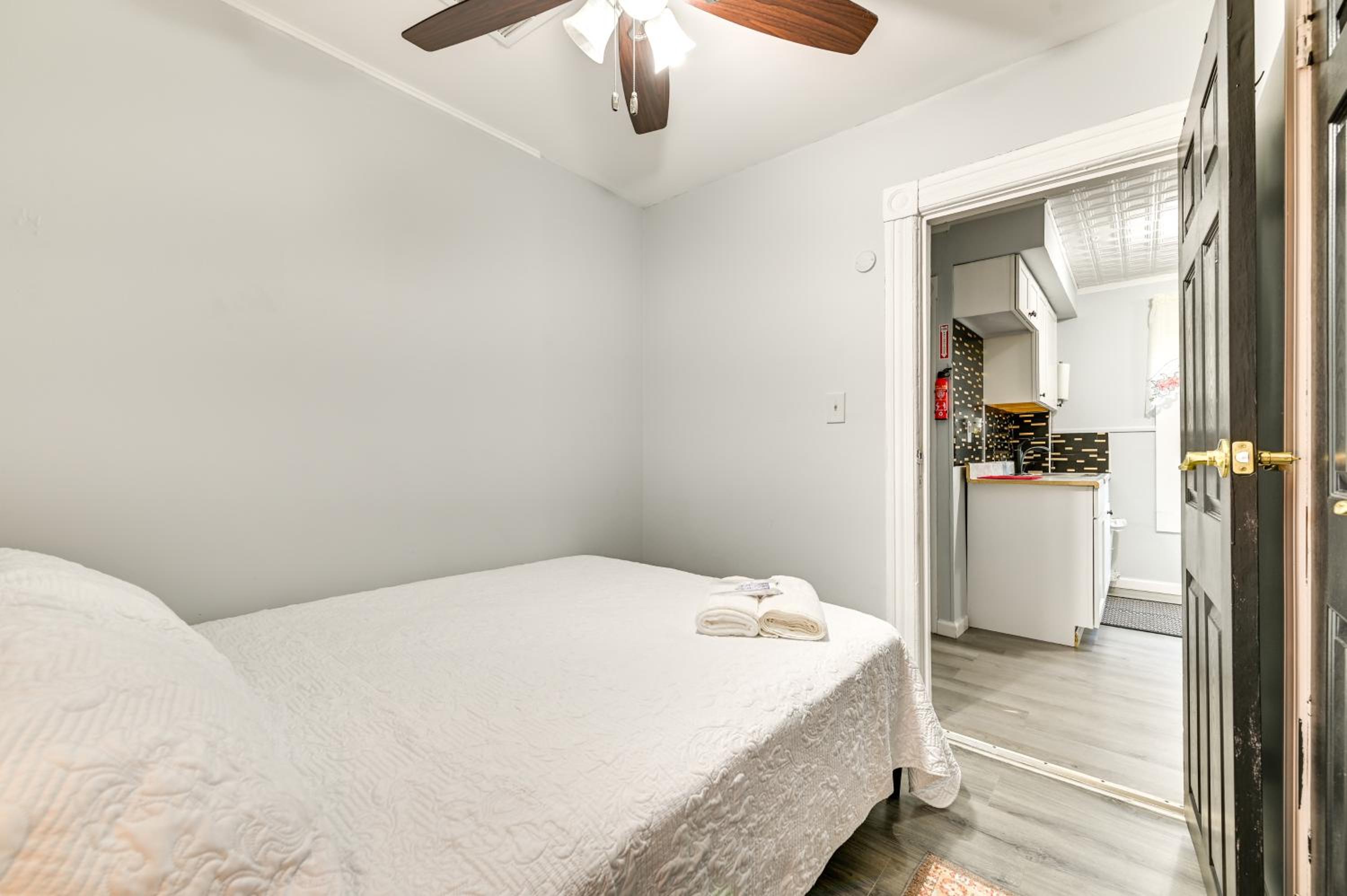 2 Mi to Union College! Newly Renovated Apartment