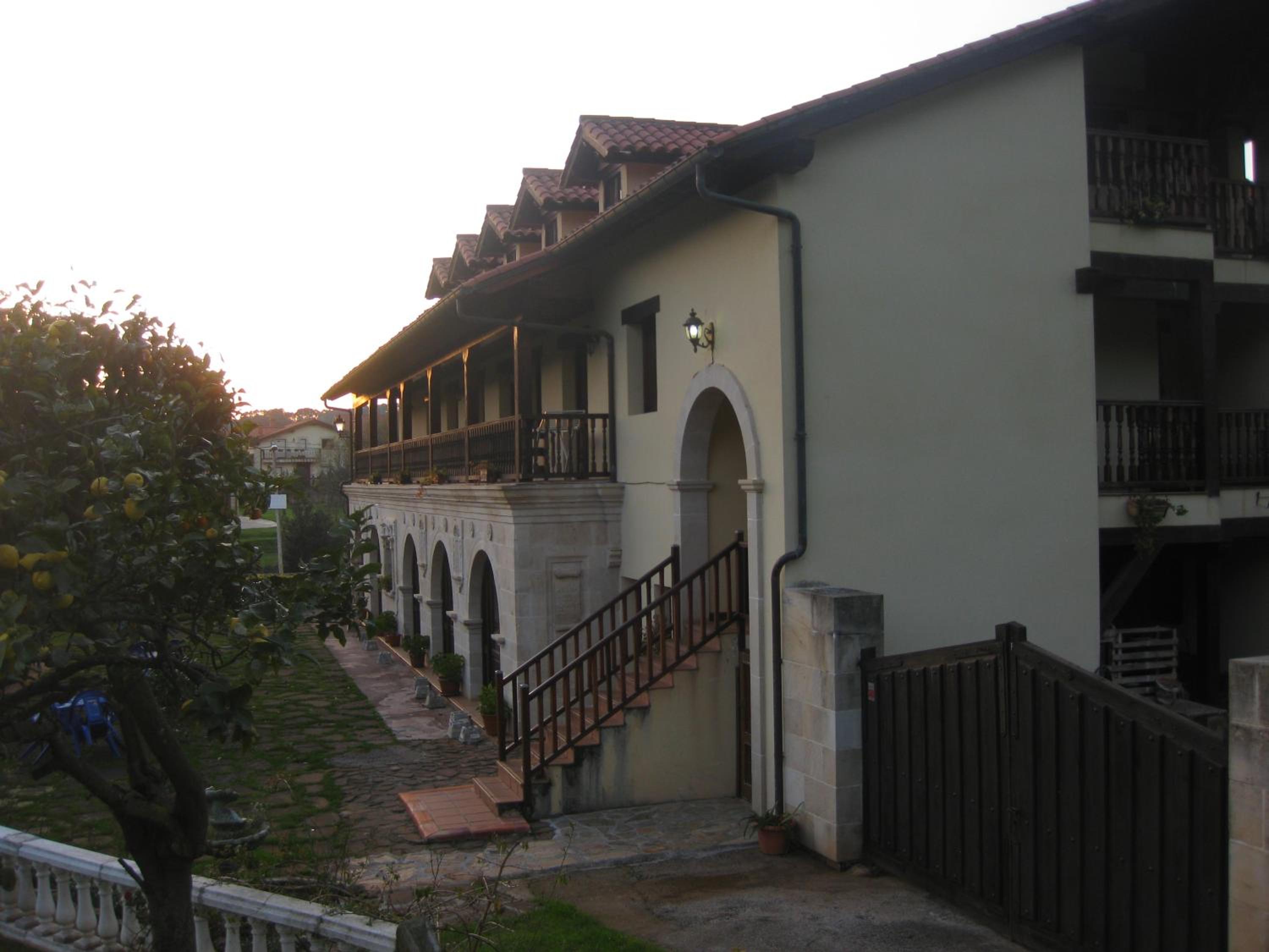 Apartamentos La Ceña