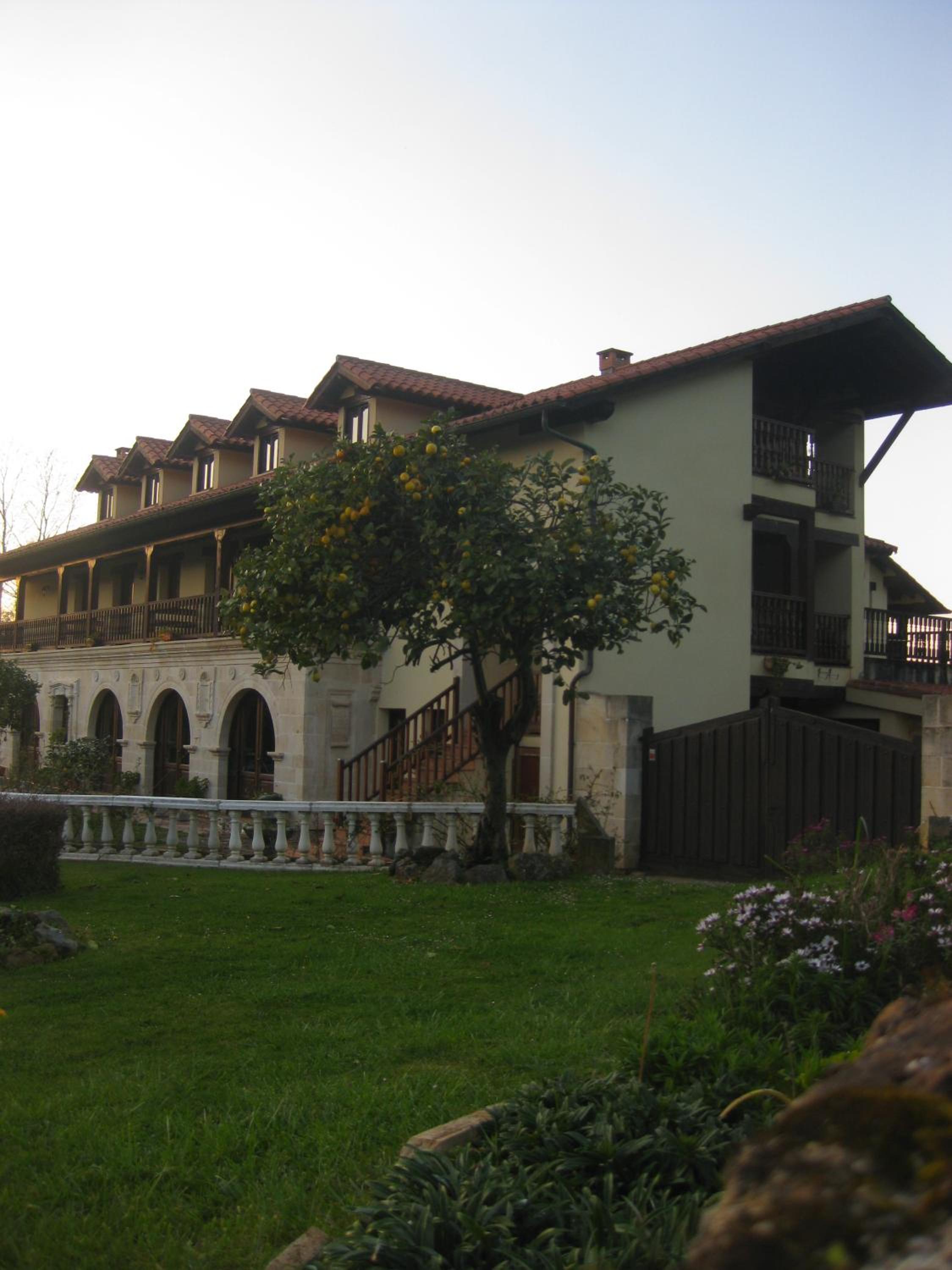 Apartamentos La Ceña