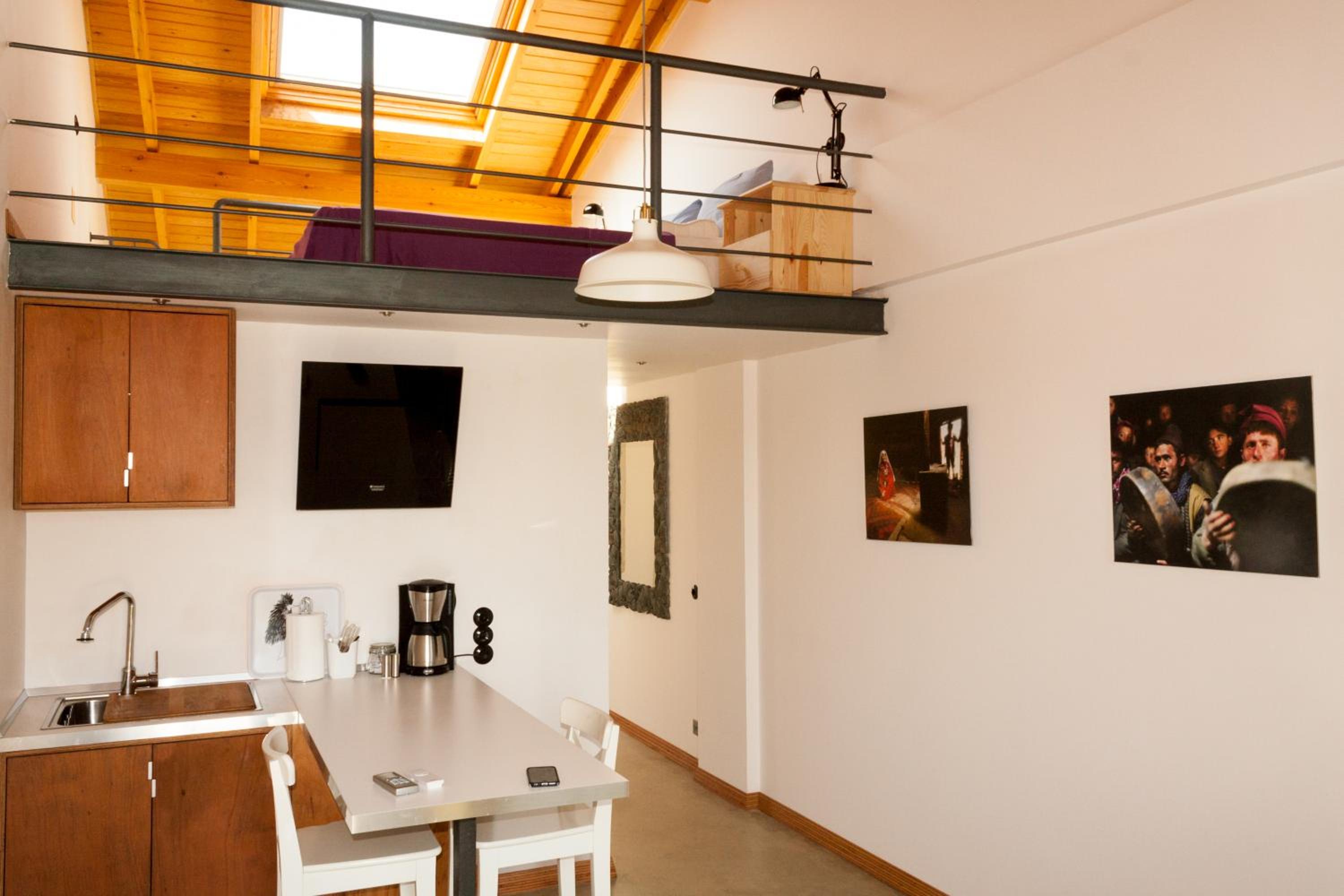 118 Alacati