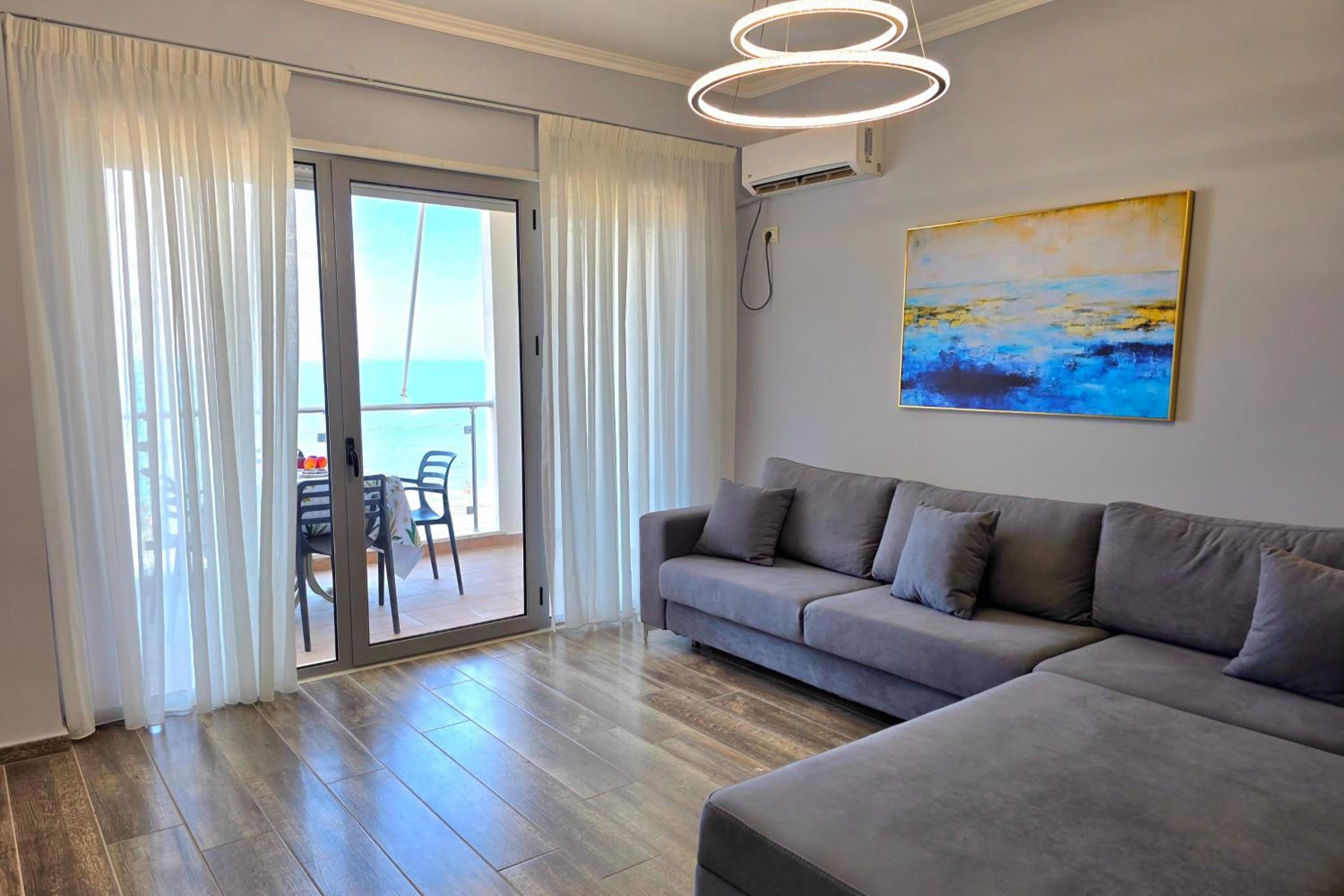 Beachfront & Sea View Apartment 101 - Happy Rentals
