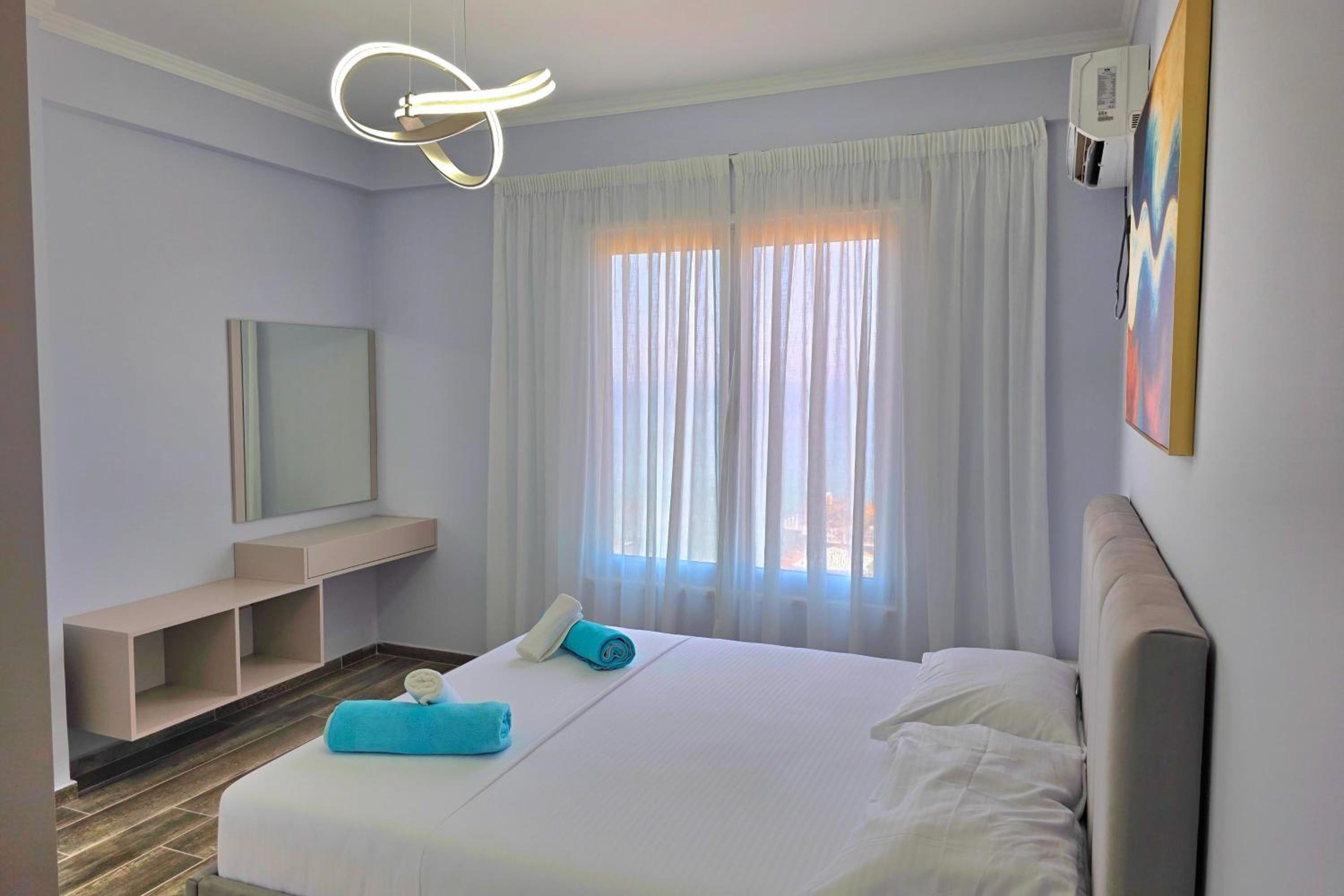 Beachfront & Sea View Apartment 101 - Happy Rentals