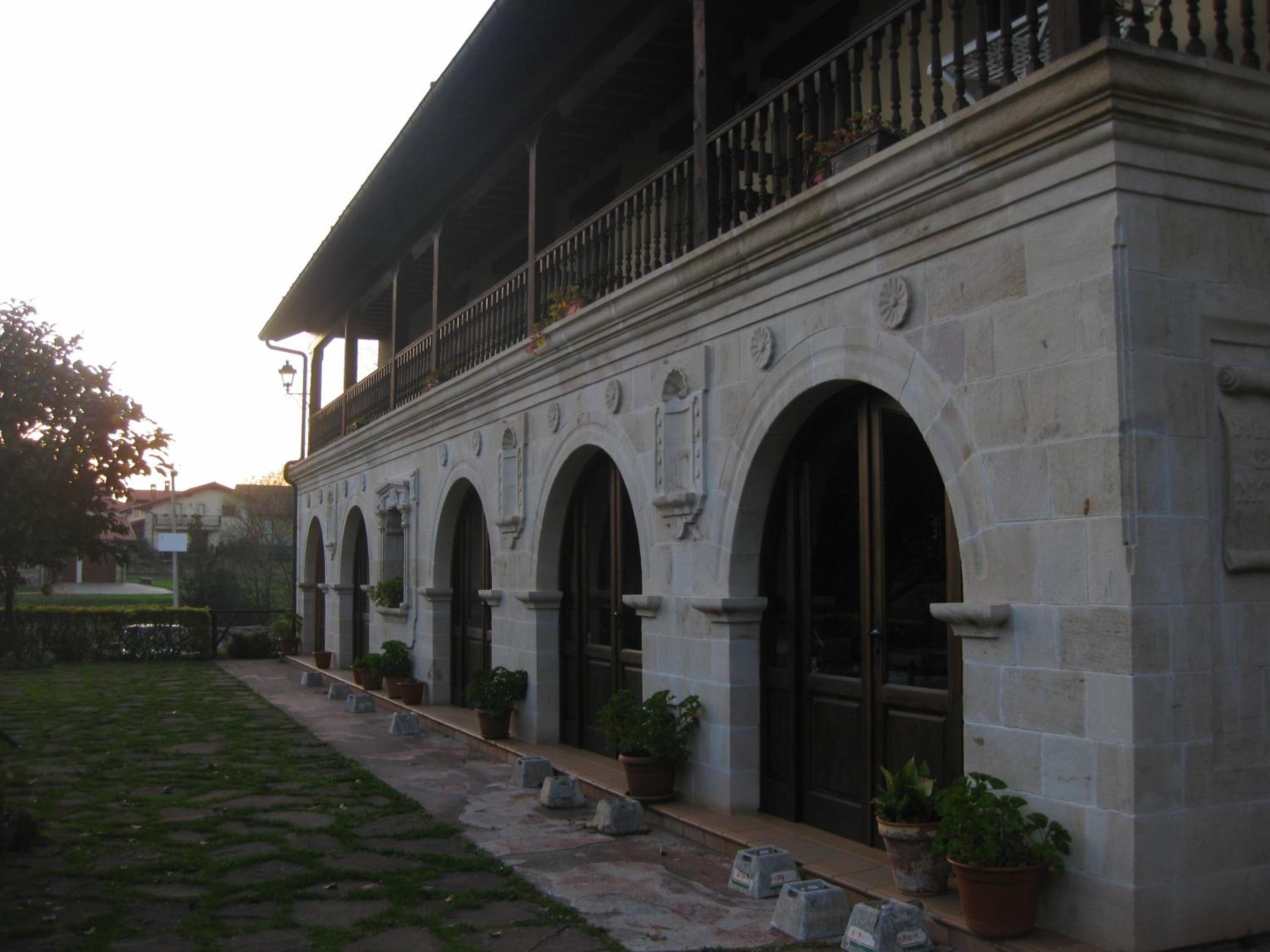 Apartamentos La Ceña