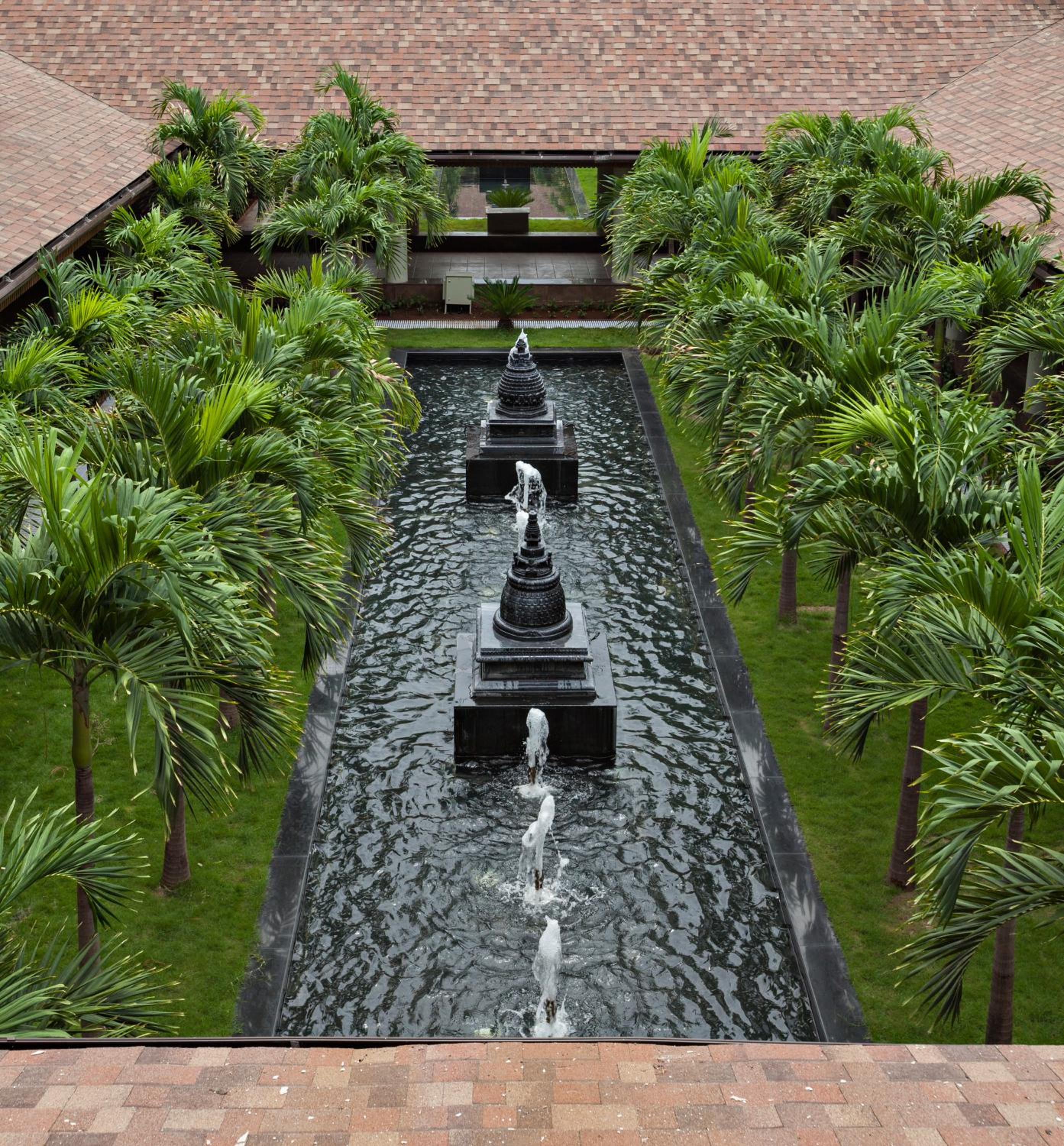 Radisson Blu Plaza Resort & Convention Centre Karjat