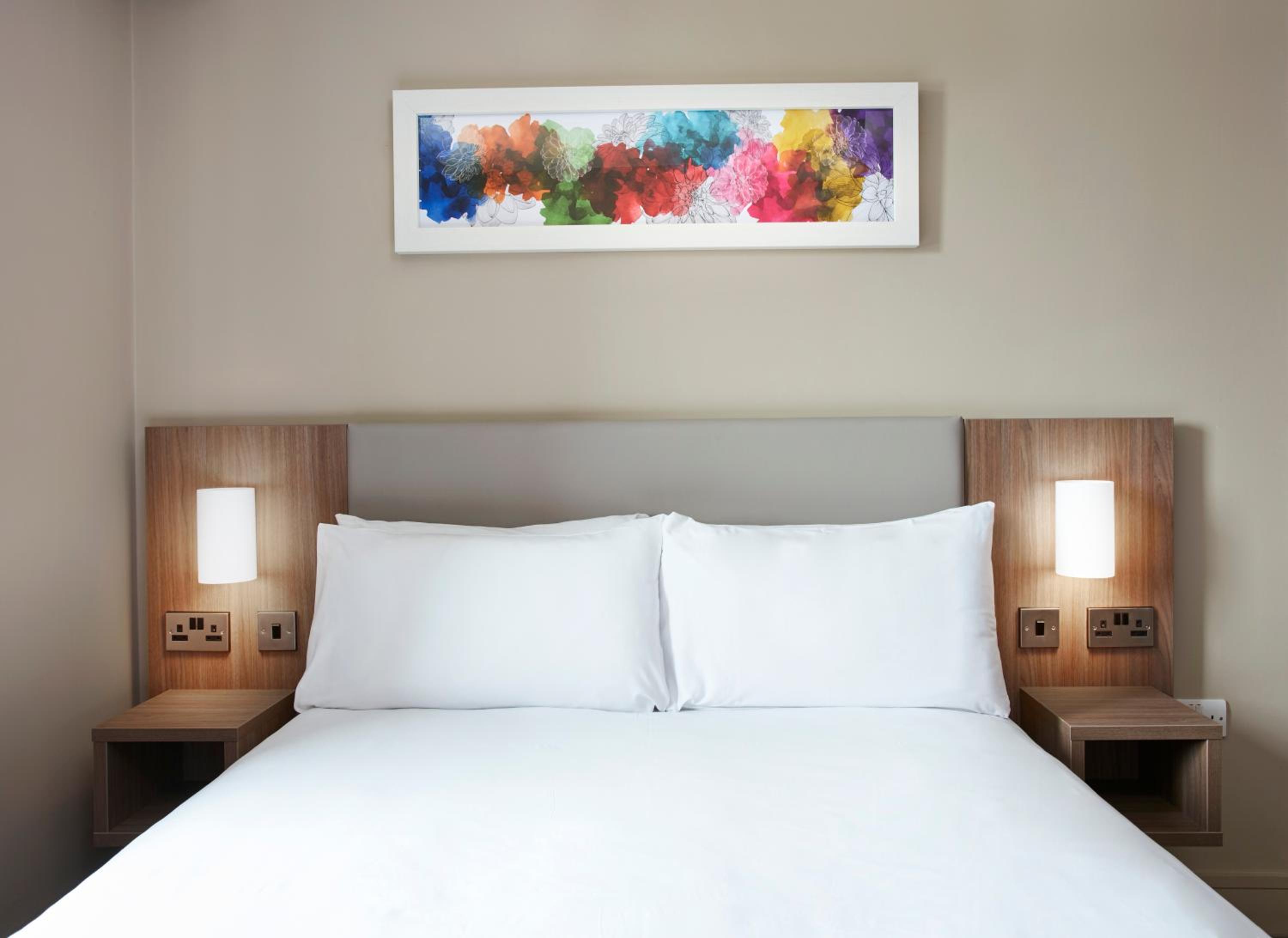 Cordia Serviced Apartments - Free on-site parking