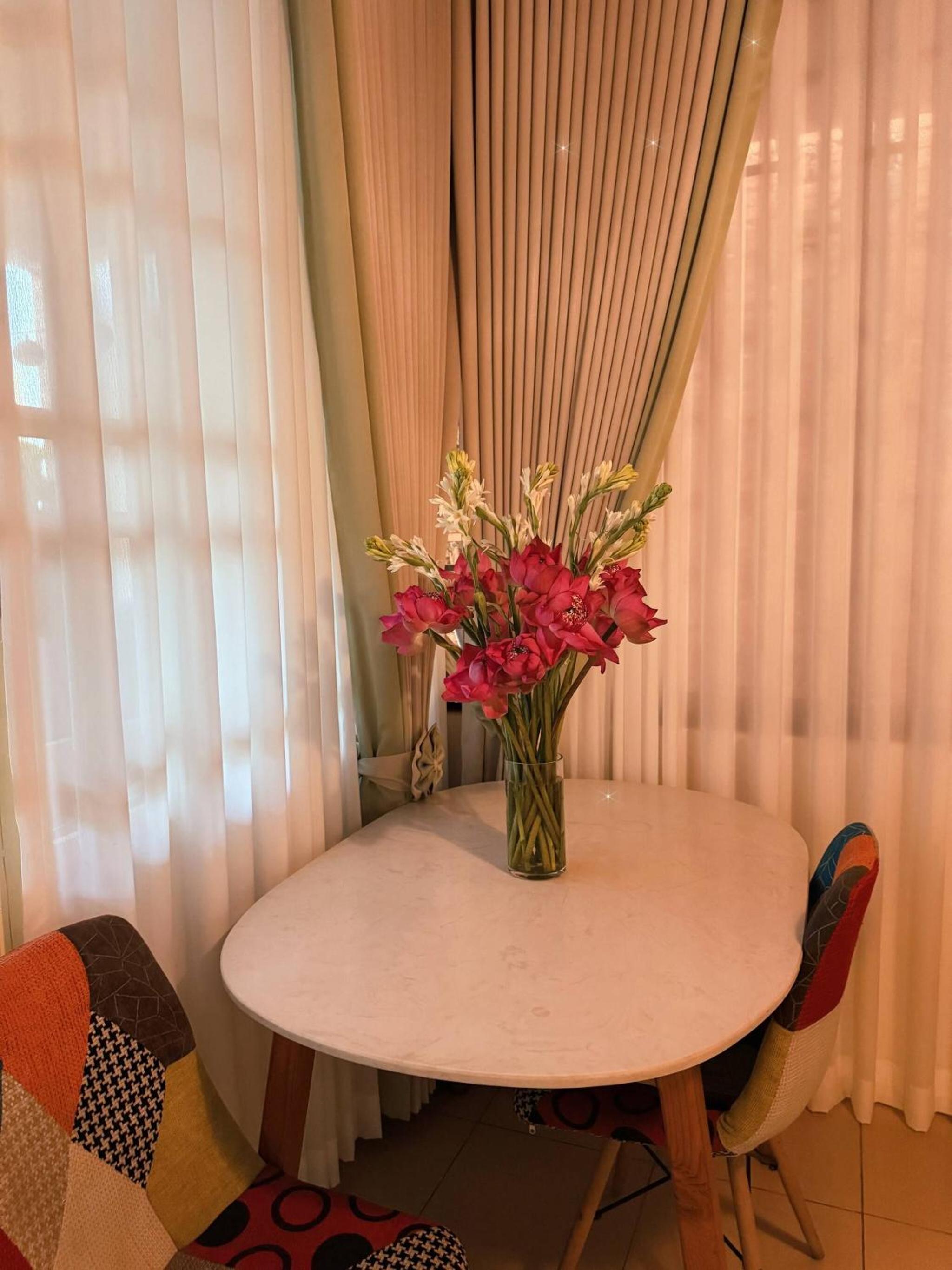 Cozy 1990s Khmer Style Flat in Heart of Tonle Bassac
