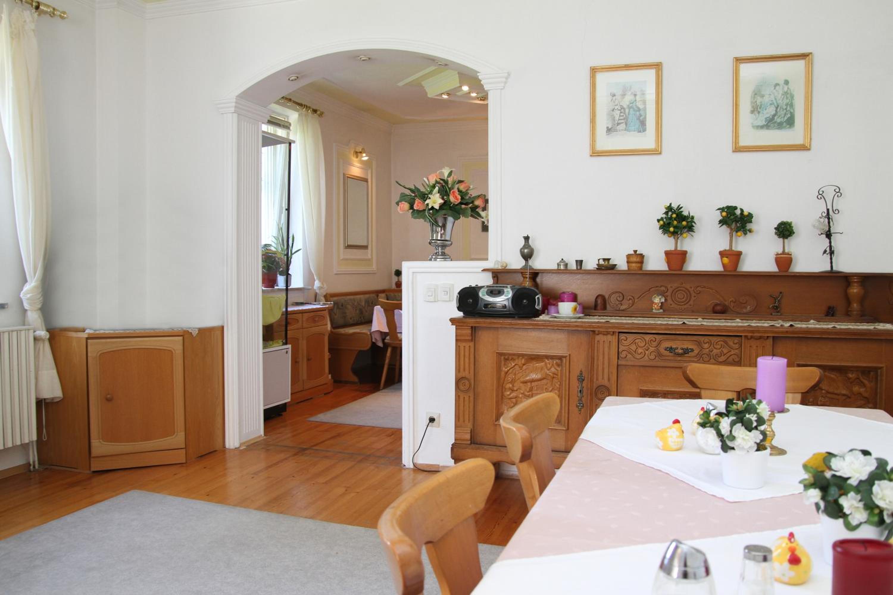 Romantic-Pension Albrecht - Villa next to UNESCO World Heritage - since 1901