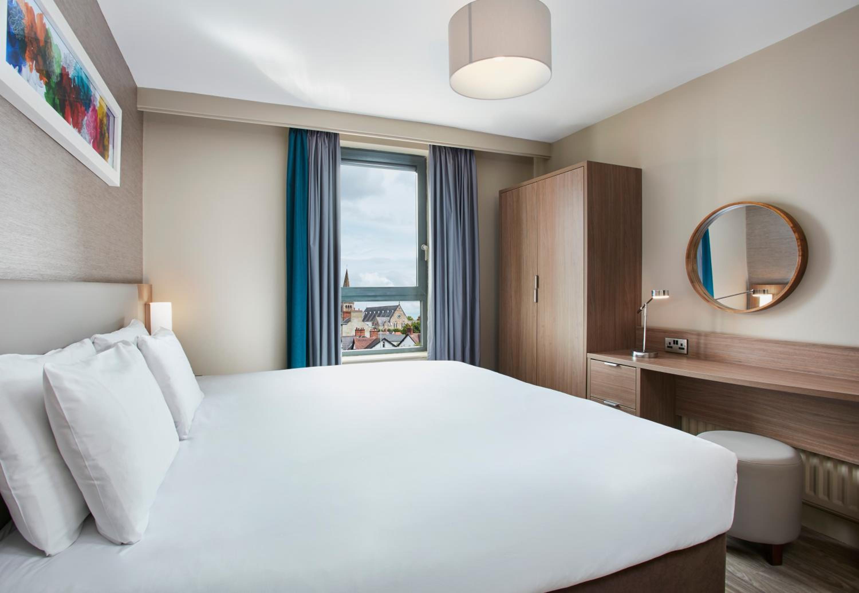 Cordia Serviced Apartments - Free on-site parking