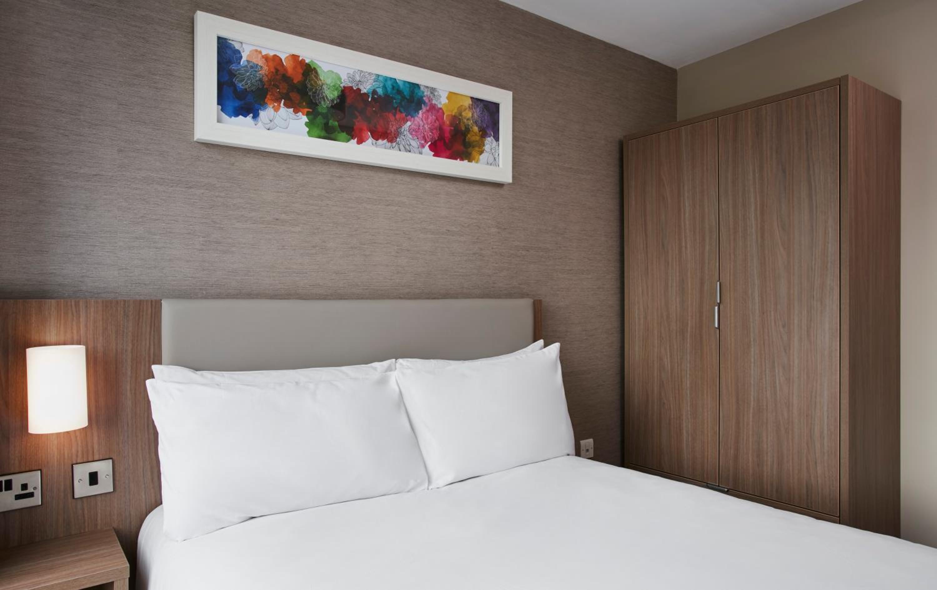 Cordia Serviced Apartments - Free on-site parking