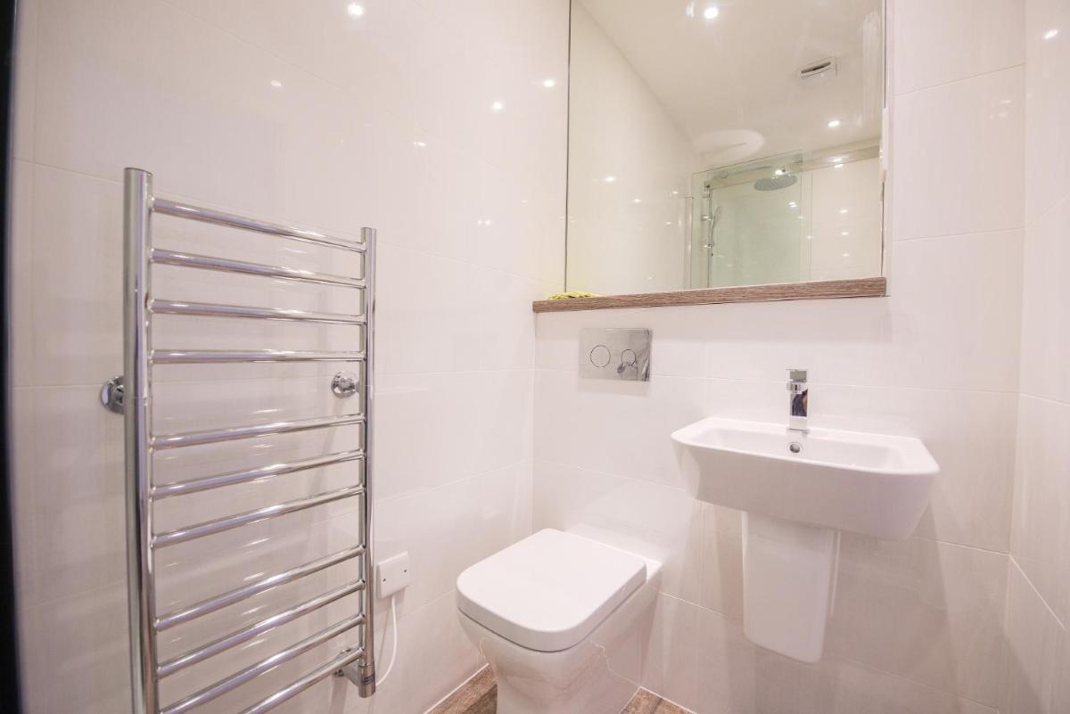 Town or Country - Canute Studio