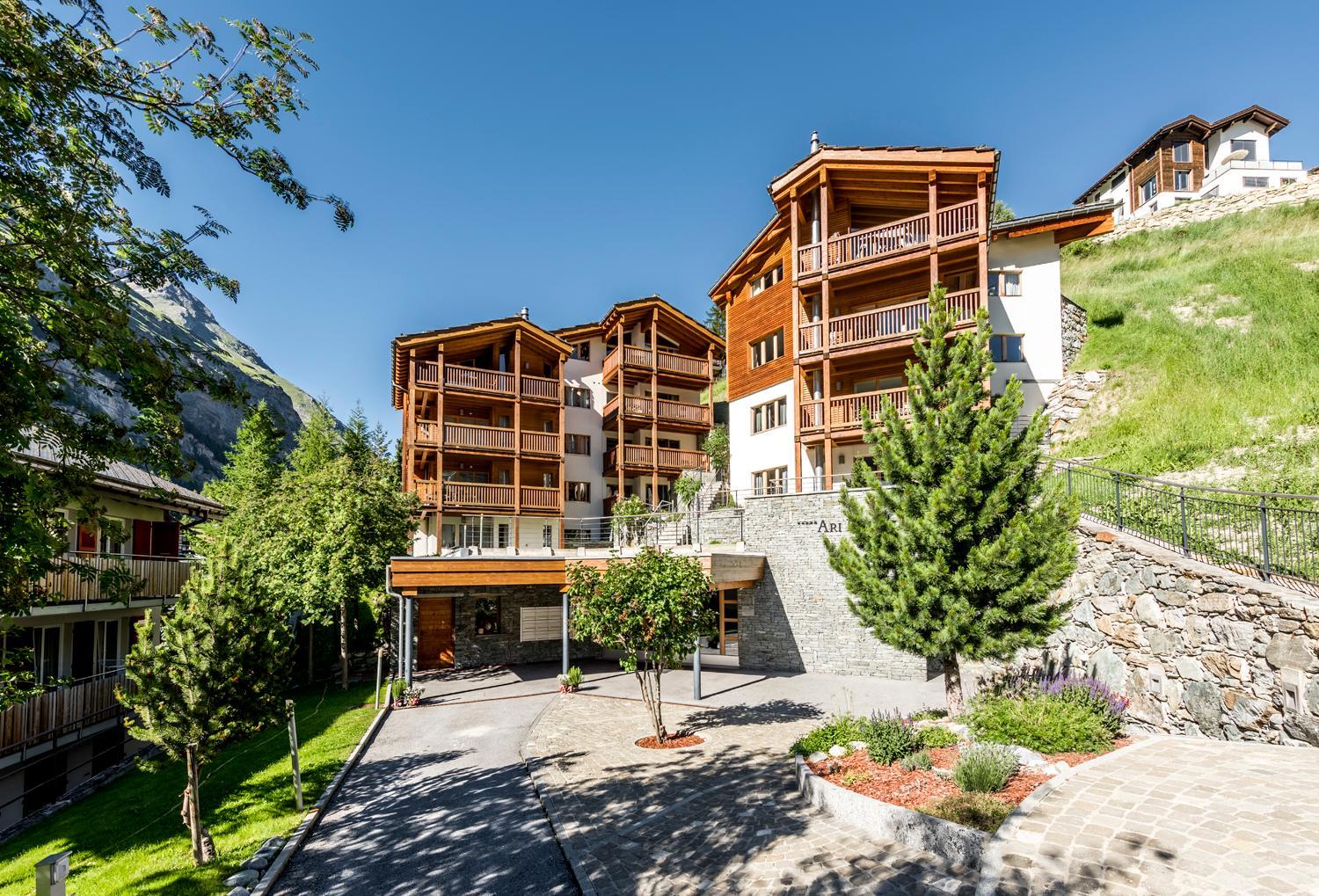 Ari Resort Apartments