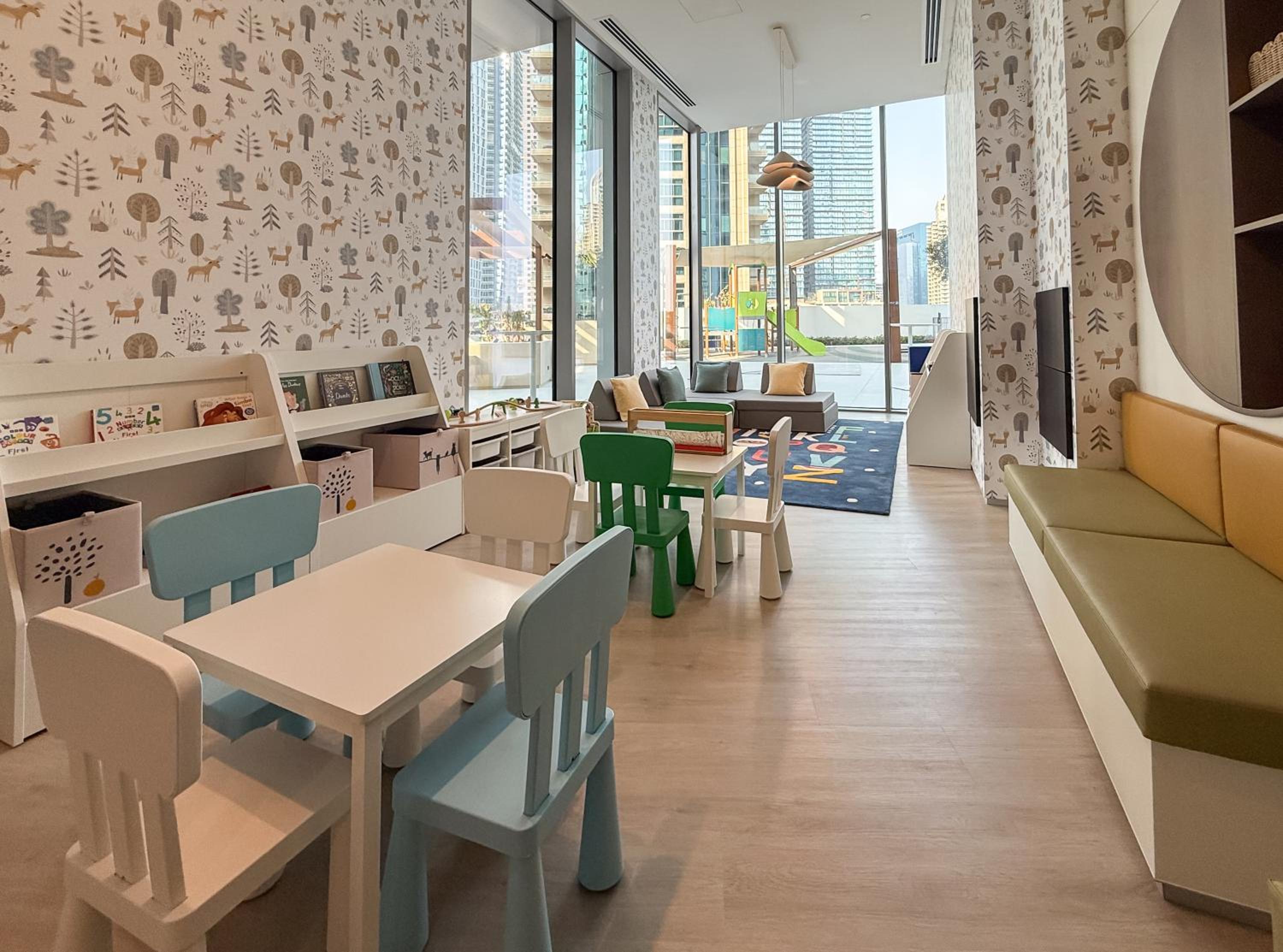 Luxury 1BR LIV Marina Modern with Marina View