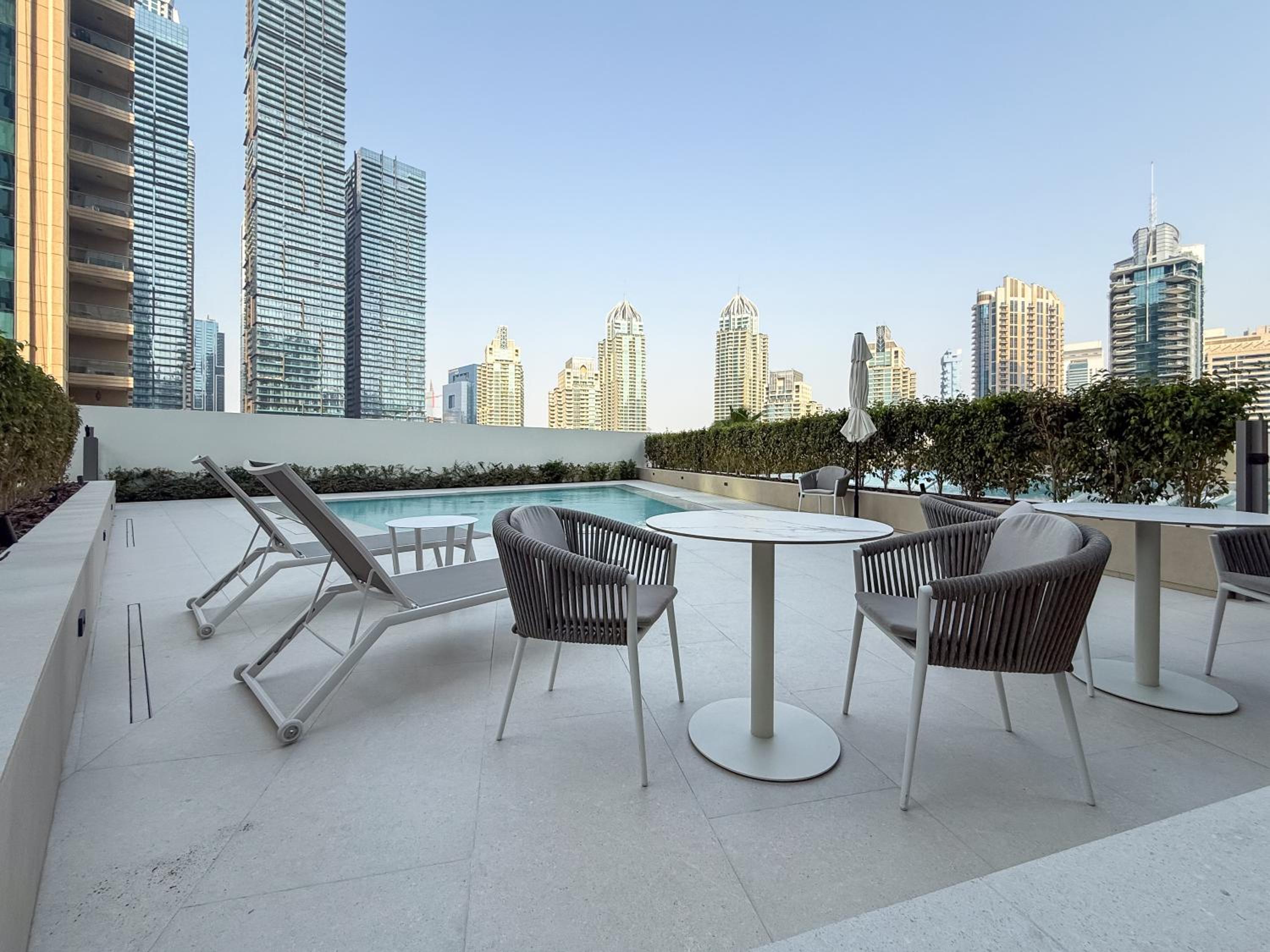 Luxury 1BR LIV Marina Modern with Marina View