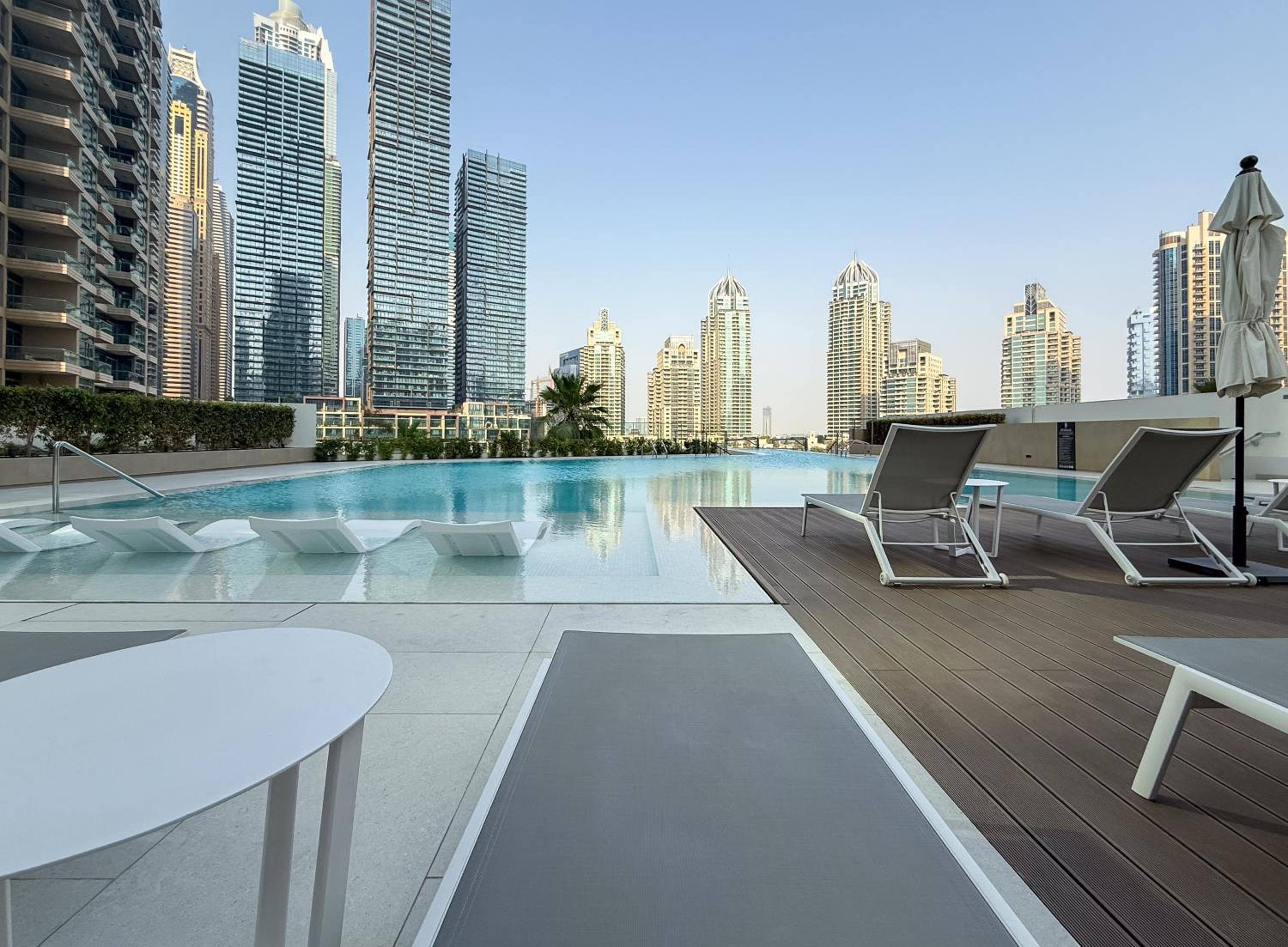 Luxury 1BR LIV Marina Modern with Marina View