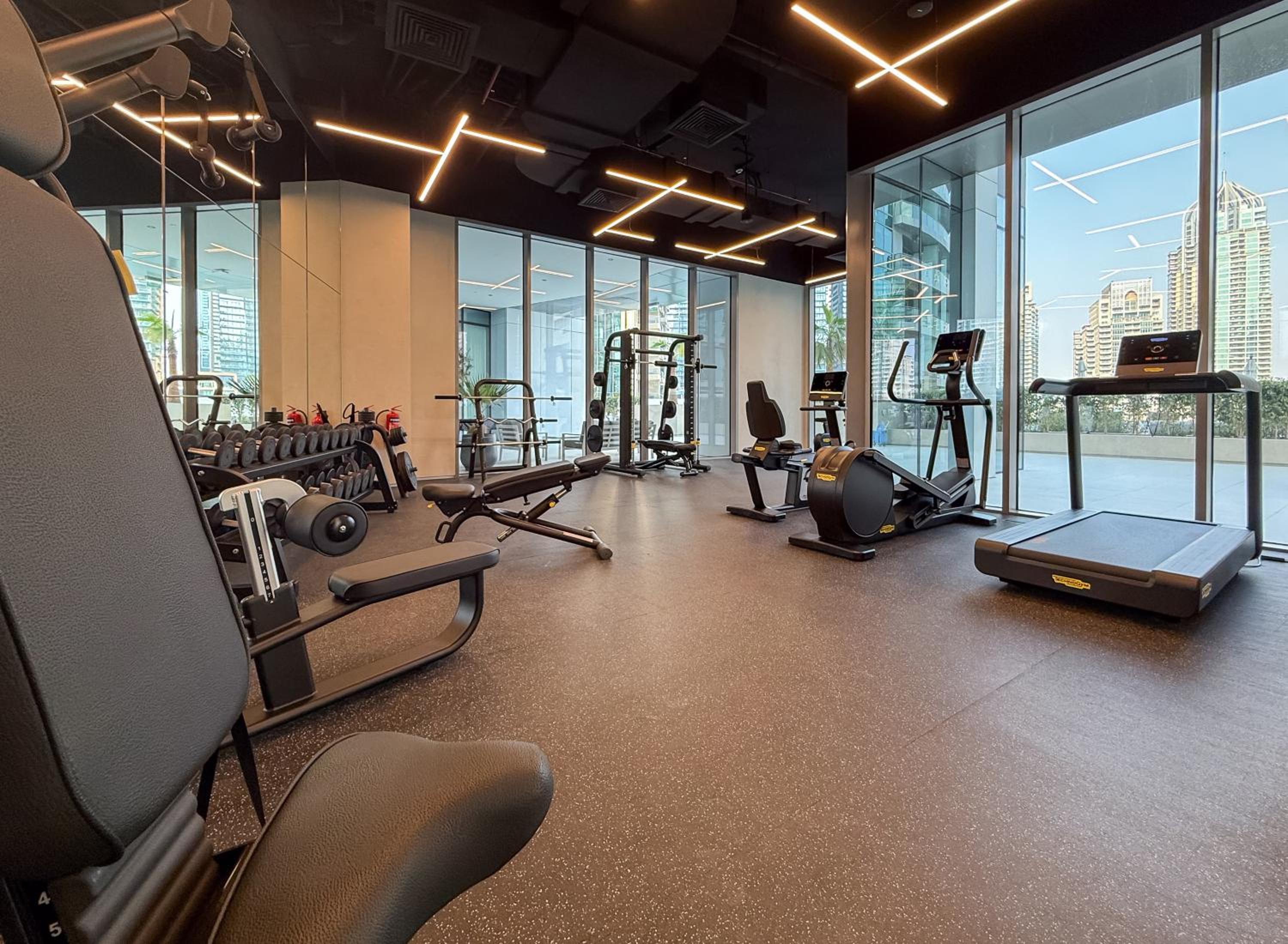 Luxury 1BR LIV Marina Modern with Marina View