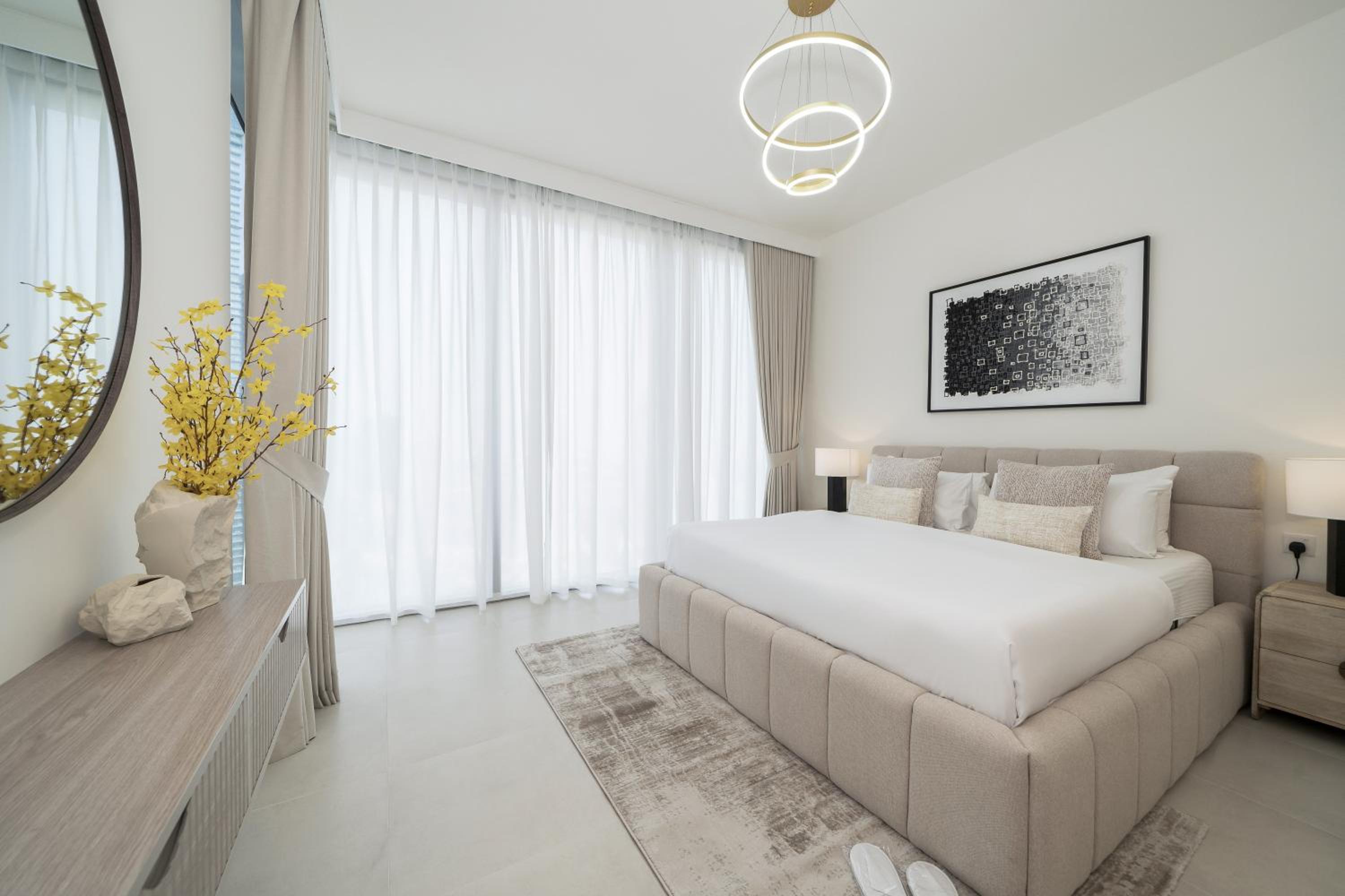 Luxury 1BR LIV Marina Modern with Marina View